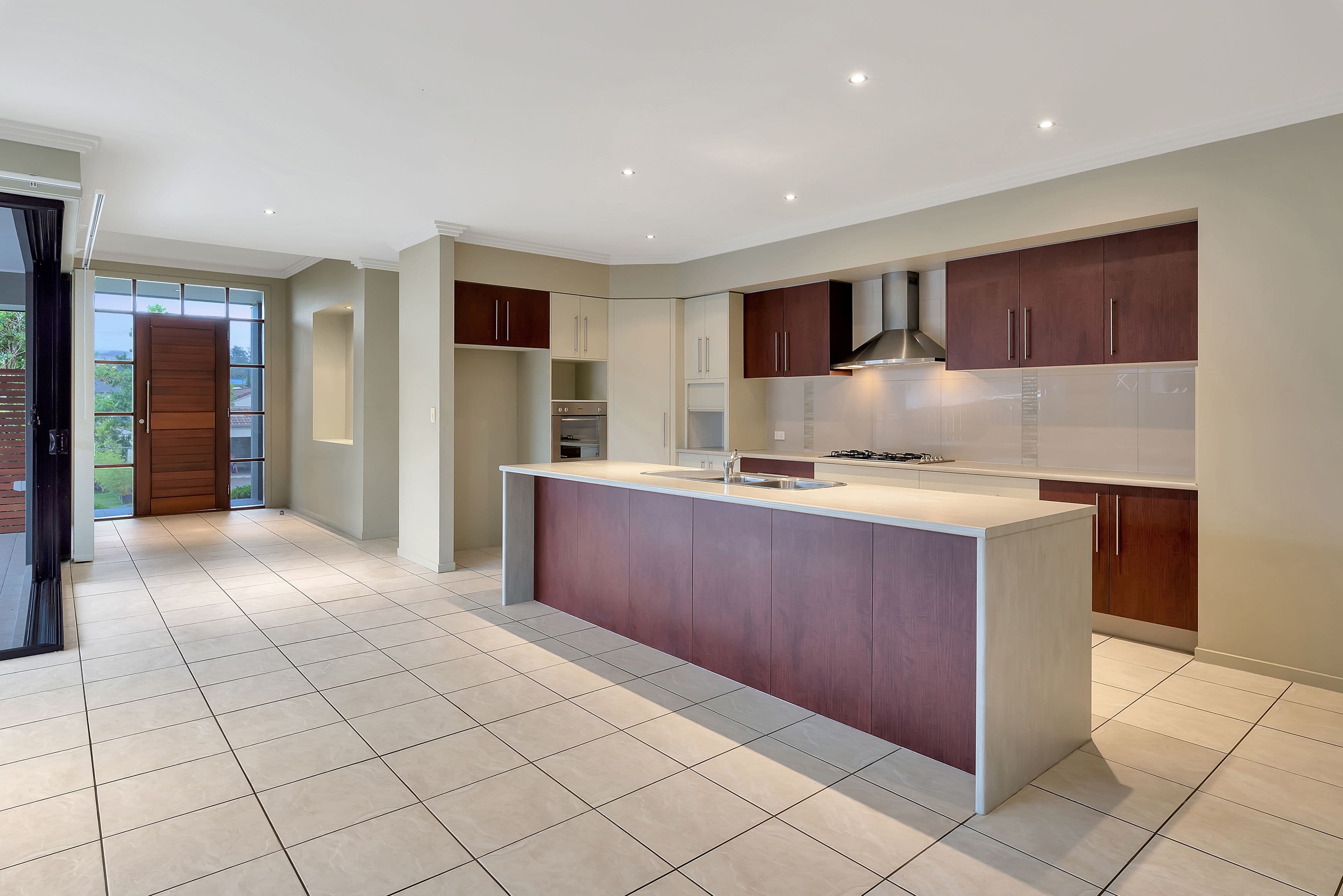 12 Starush Court, Upper Coomera QLD 4209, Upper Coomera - Thumbnail 2