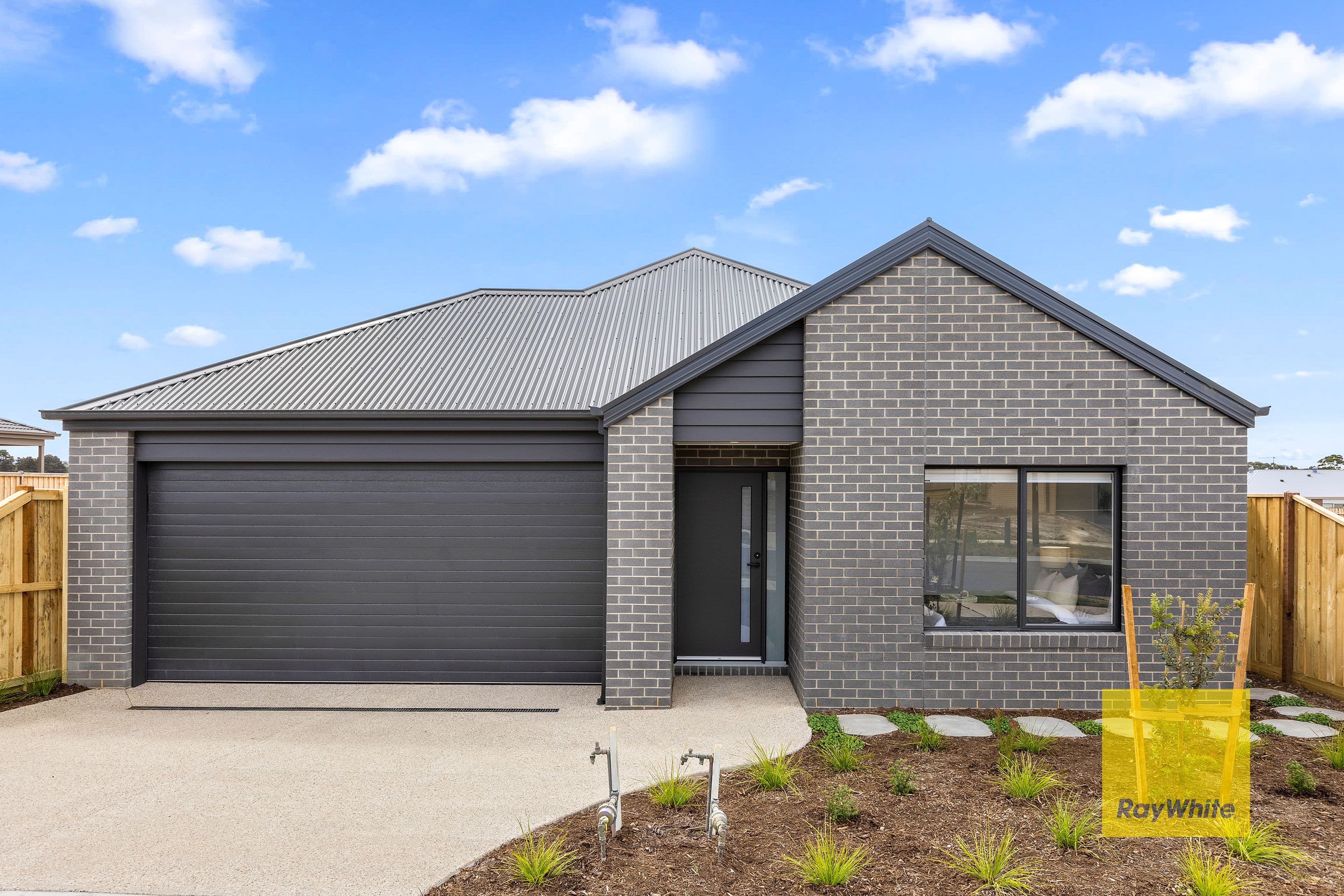 10 Ashfield Drive, CHARLEMONT VIC 3217, Charlemont - Image 1