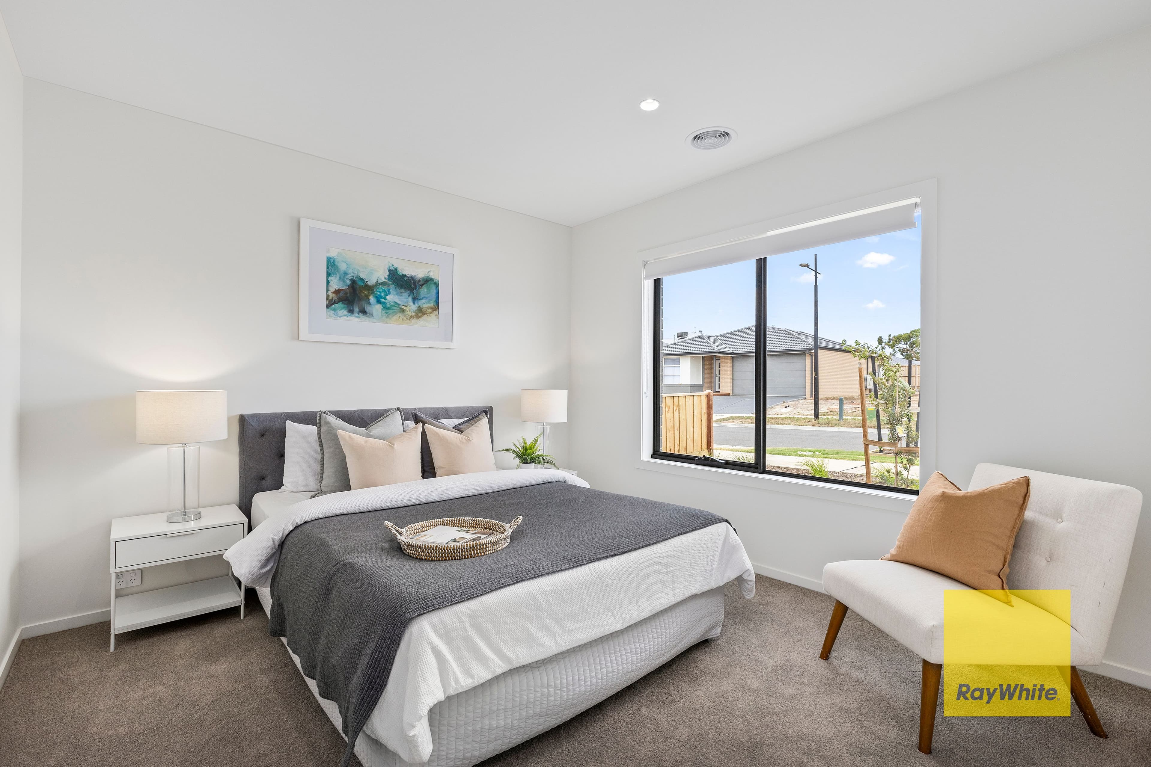 10 Ashfield Drive, CHARLEMONT VIC 3217, Charlemont - Thumbnail 2