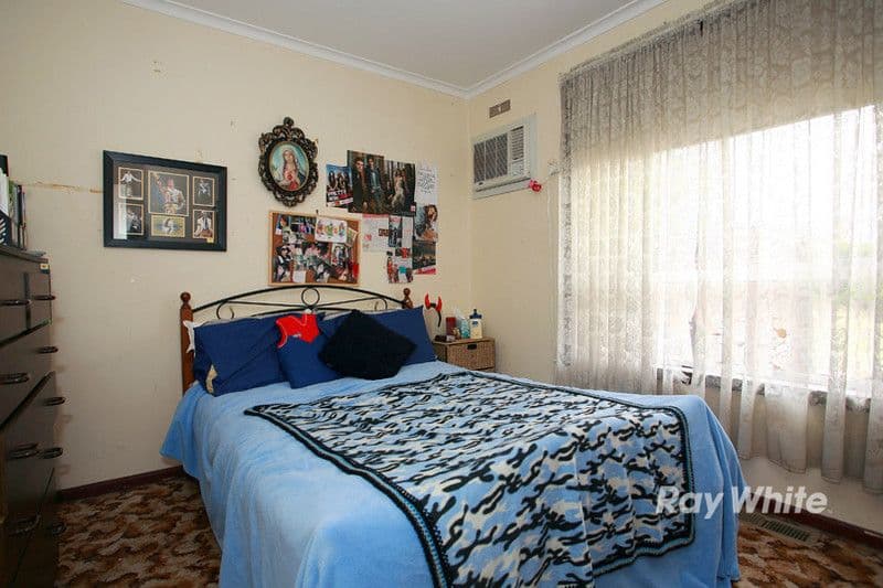 9 Marlene Court, SPRINGVALE VIC 3171, Springvale - Thumbnail 4