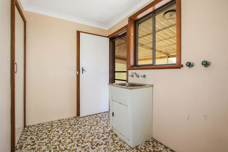 447 Alldis Avenue, Lavington NSW 2641, Lavington - Thumbnail 7