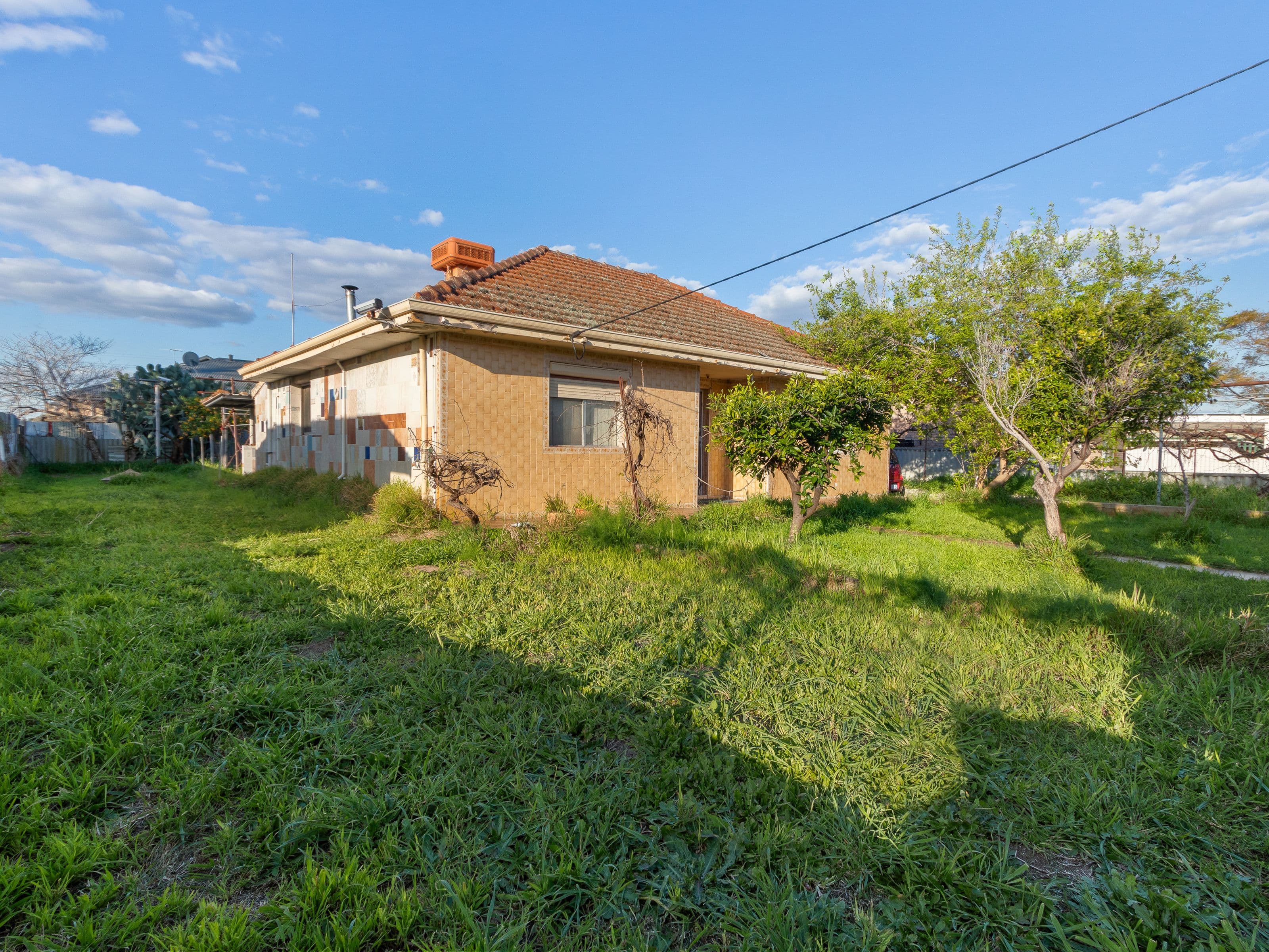 12 Derisleigh Street, Cannington WA 6107, Cannington - Thumbnail 4