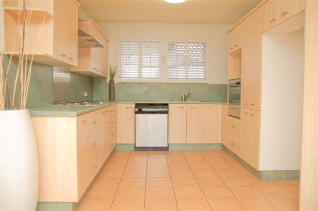 32 Wongara Street, CLAYFIELD QLD 4011, Clayfield - Image 1