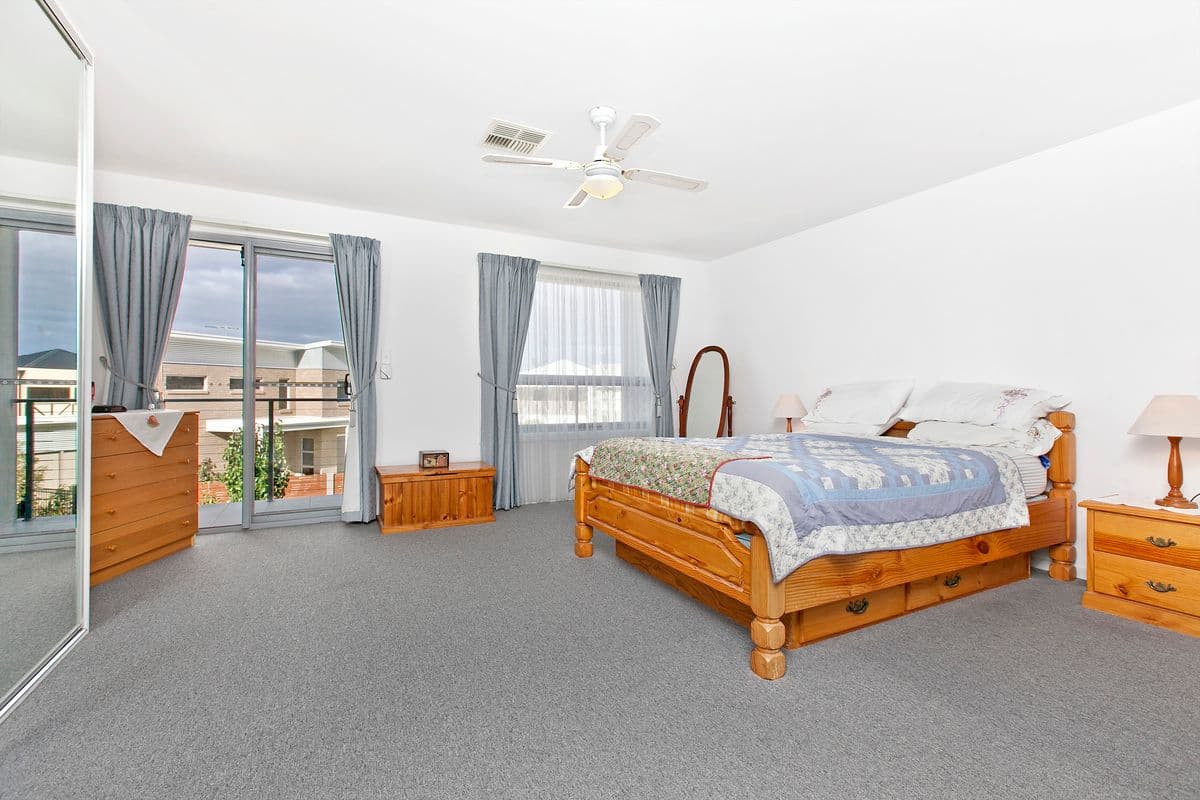 72 Harvey Circuit, MAWSON LAKES SA 5095, Mawson Lakes - Thumbnail 7