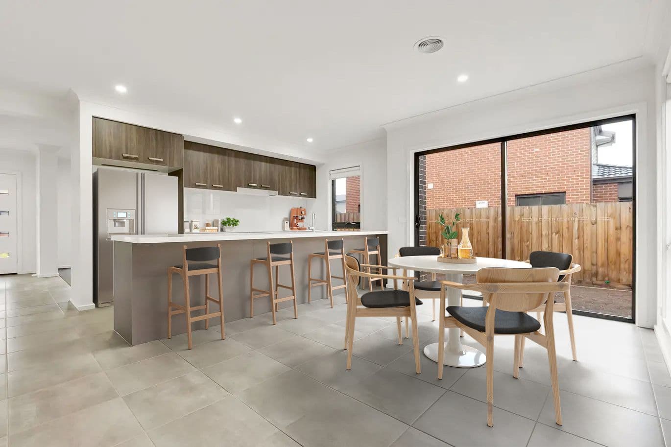 10 Astoria Drive, Point Cook VIC 3030, Point Cook - Thumbnail 3