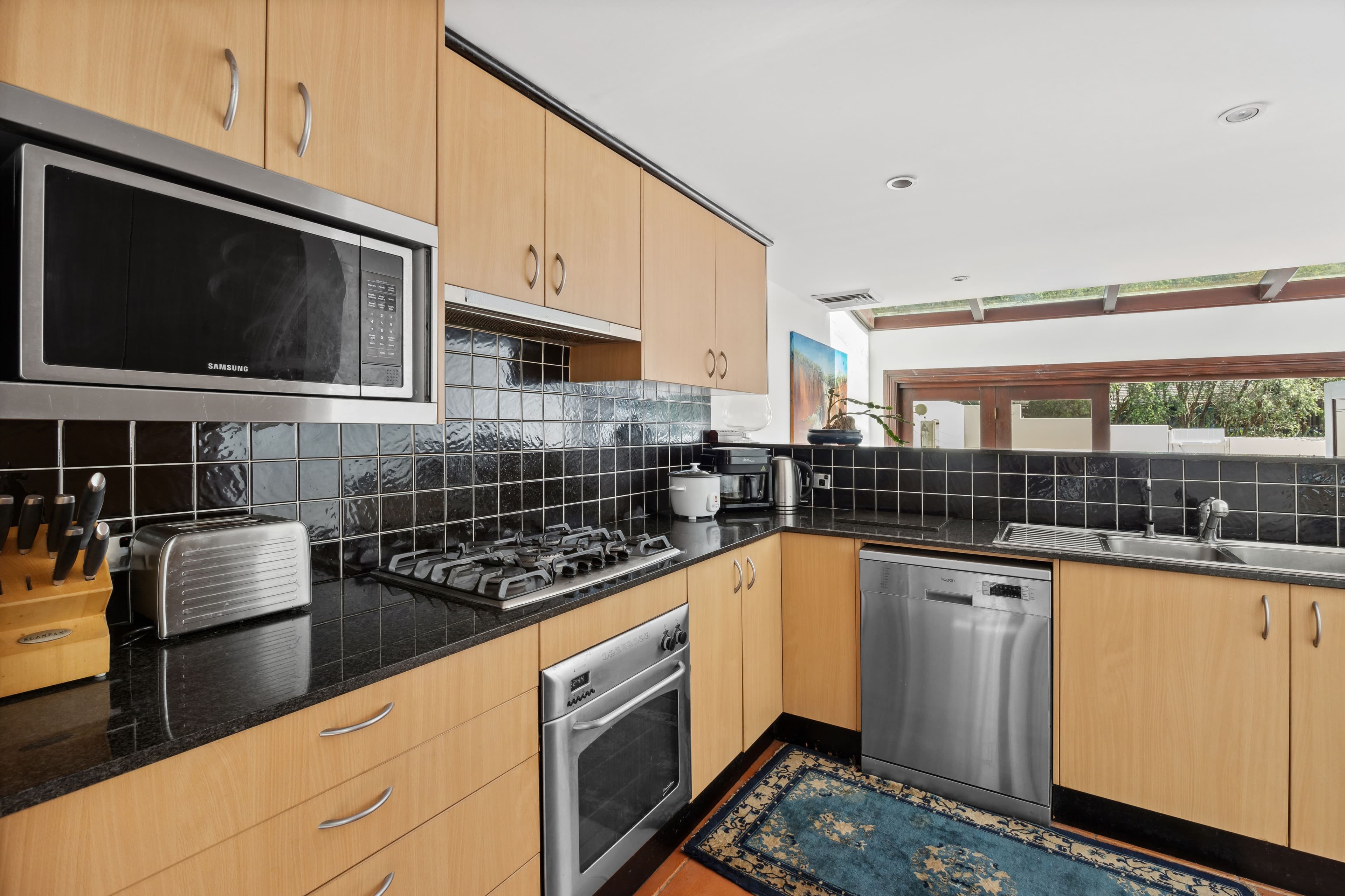 2 Newington Road, Marrickville NSW 2204, Marrickville - Thumbnail 5
