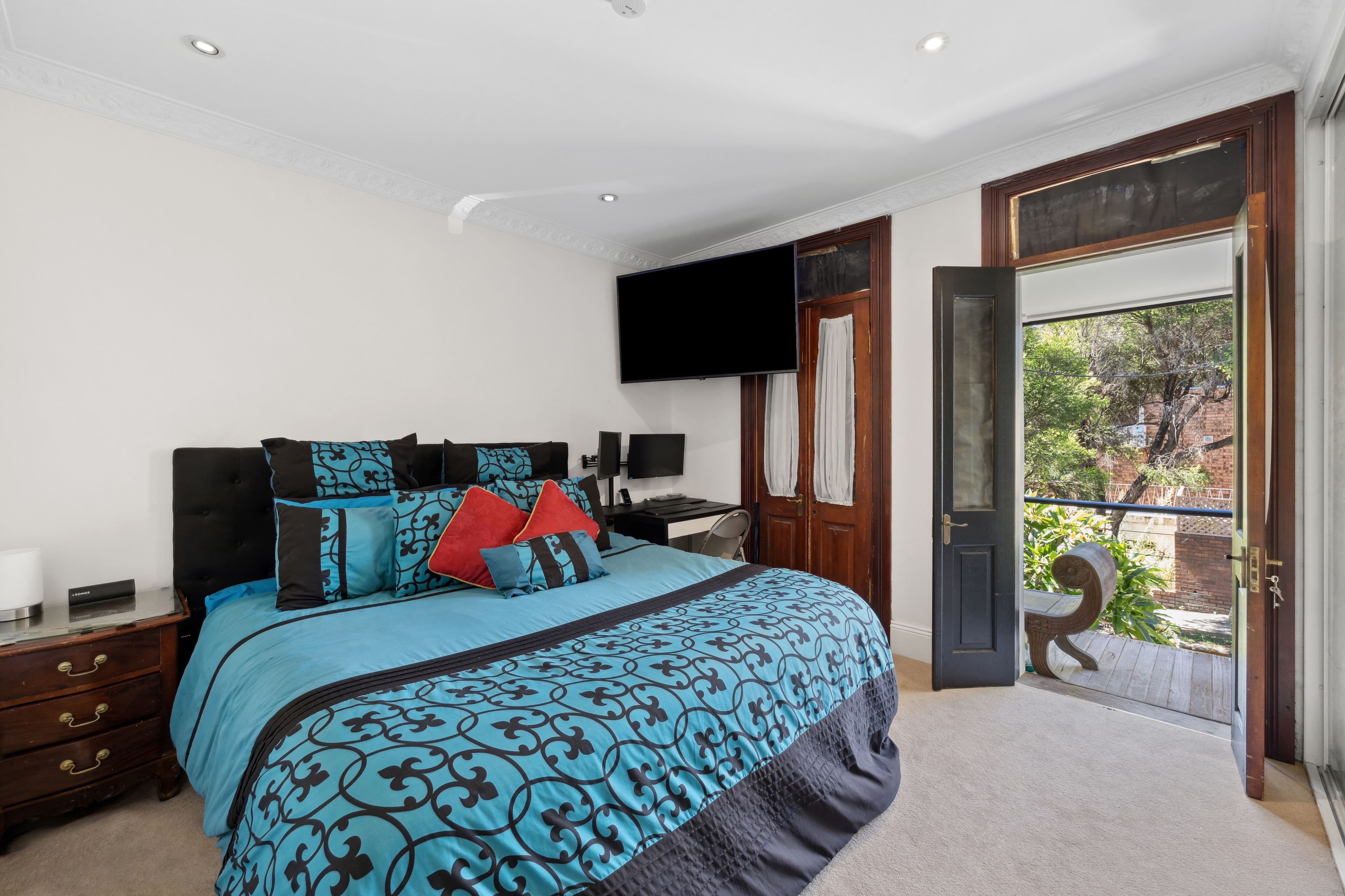 2 Newington Road, Marrickville NSW 2204, Marrickville - Thumbnail 6