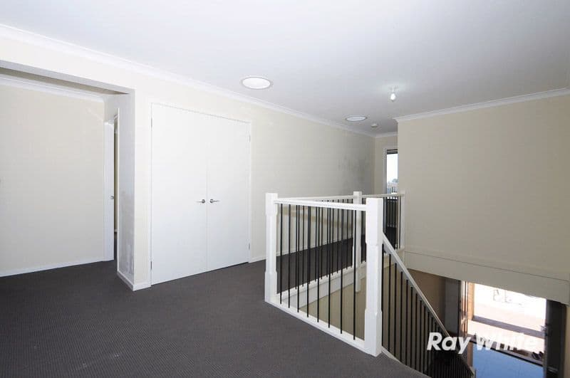 61 Datura Avenue, CRANBOURNE VIC 3977, Cranbourne North - Thumbnail 8
