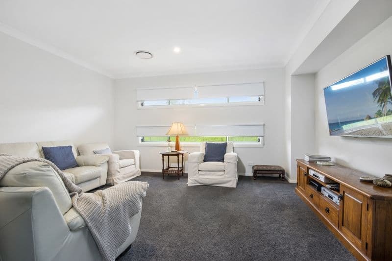 50 Molloy Street, Mollymook NSW 2539, Mollymook - Thumbnail 2