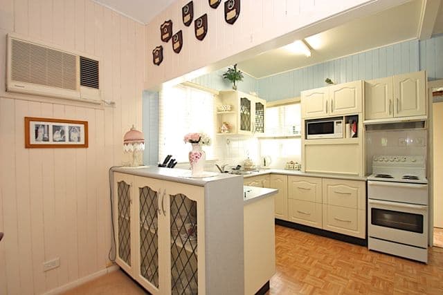 33 O'Sullivan Street, WOODEND QLD 4305, Woodend - Thumbnail 5