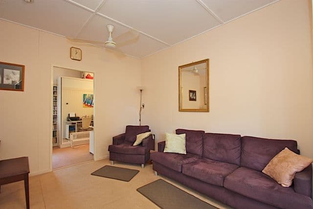 33 O'Sullivan Street, WOODEND QLD 4305, Woodend - Thumbnail 8