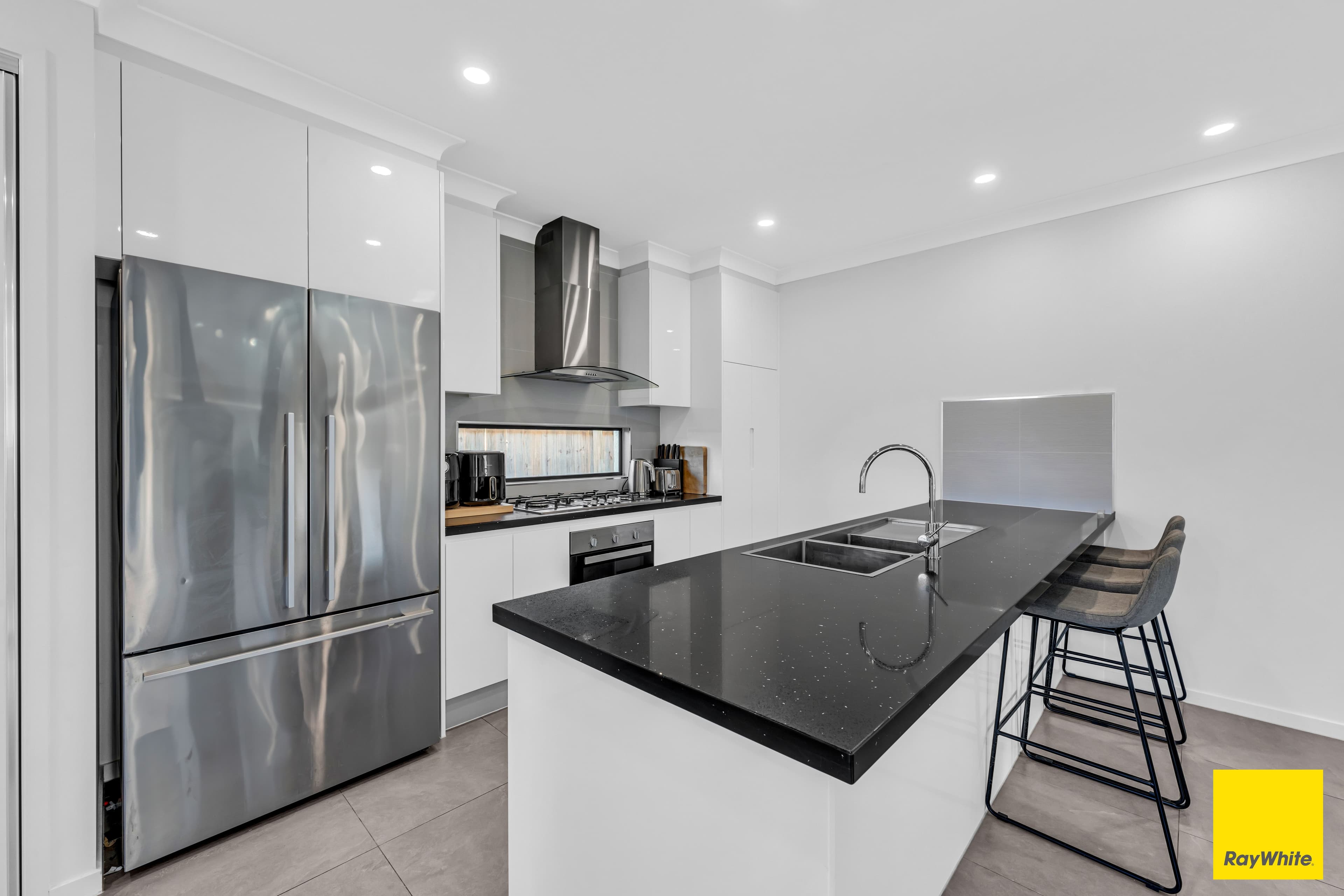 10 Blackmountain Trail, Mount Peter QLD 4869, Mount Peter - Thumbnail 2