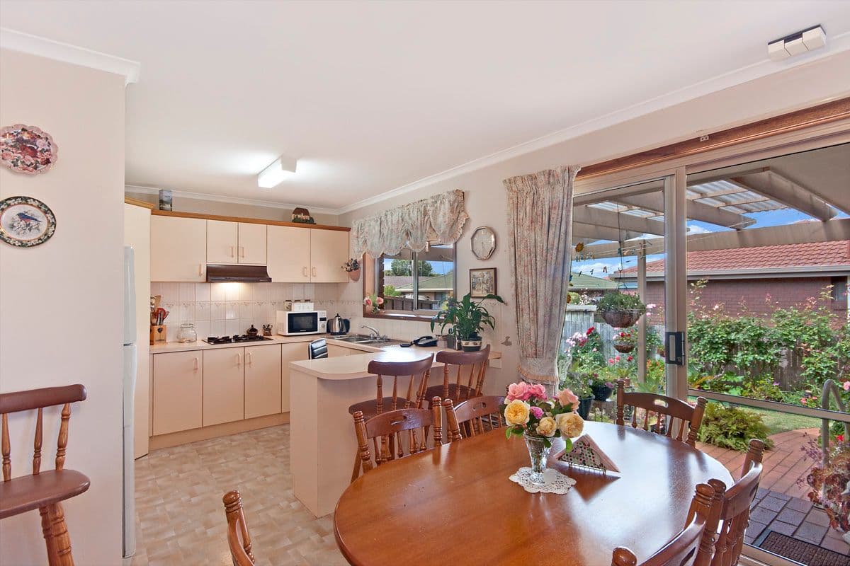 20 Chisholm Street, Warrnambool VIC 3280, Warrnambool - Thumbnail 3