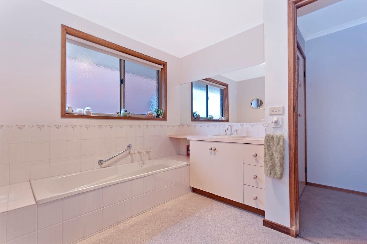 20 Chisholm Street, Warrnambool VIC 3280, Warrnambool - Thumbnail 6