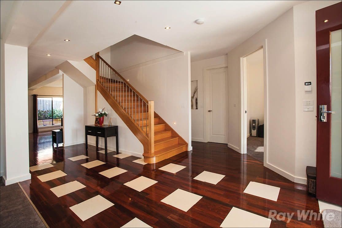 7 Suerulla Court, Rowville VIC 3178, Rowville - Thumbnail 2