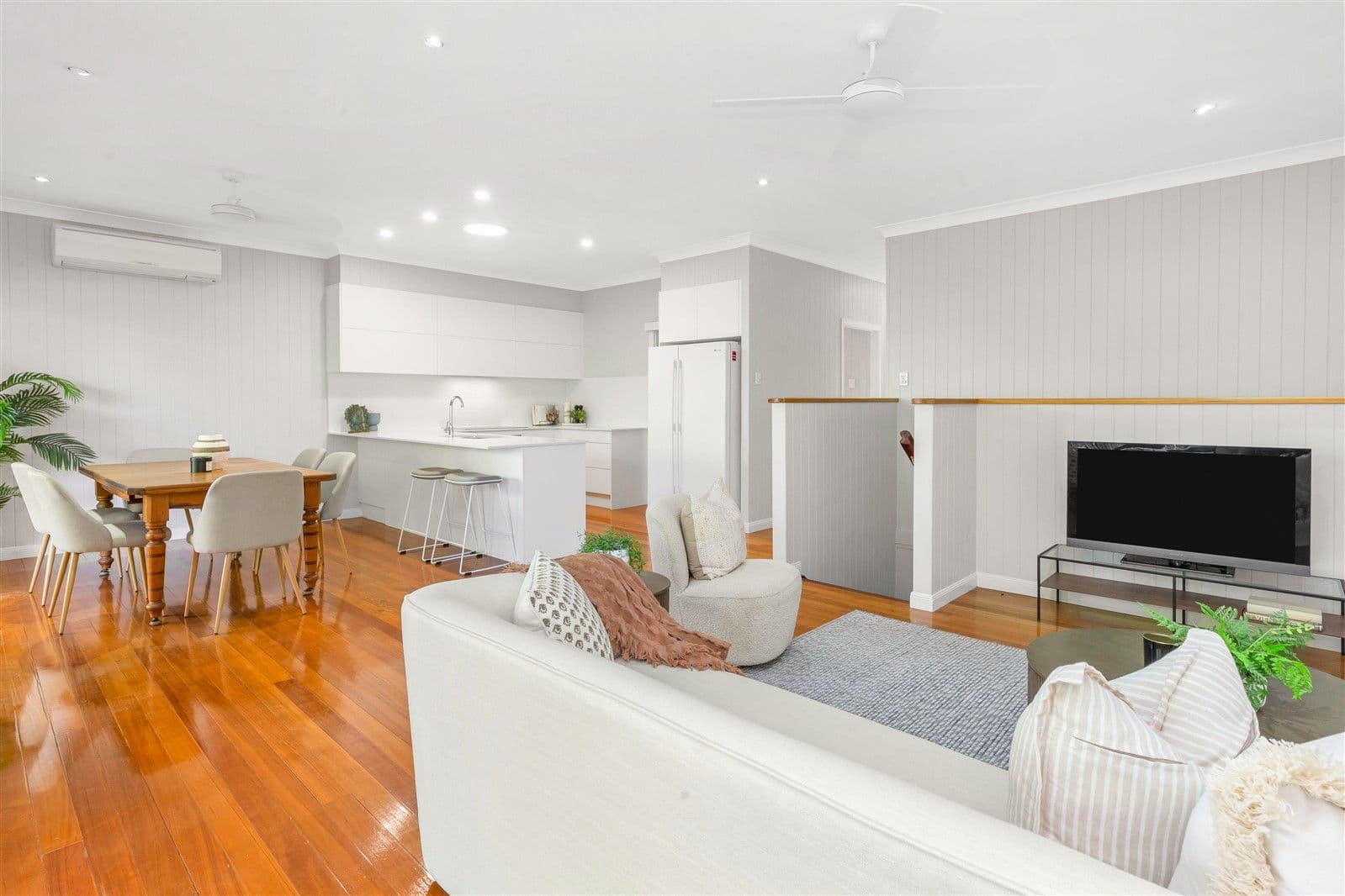26 Richmond Street, Gordon Park QLD 4031, Gordon Park - Thumbnail 2