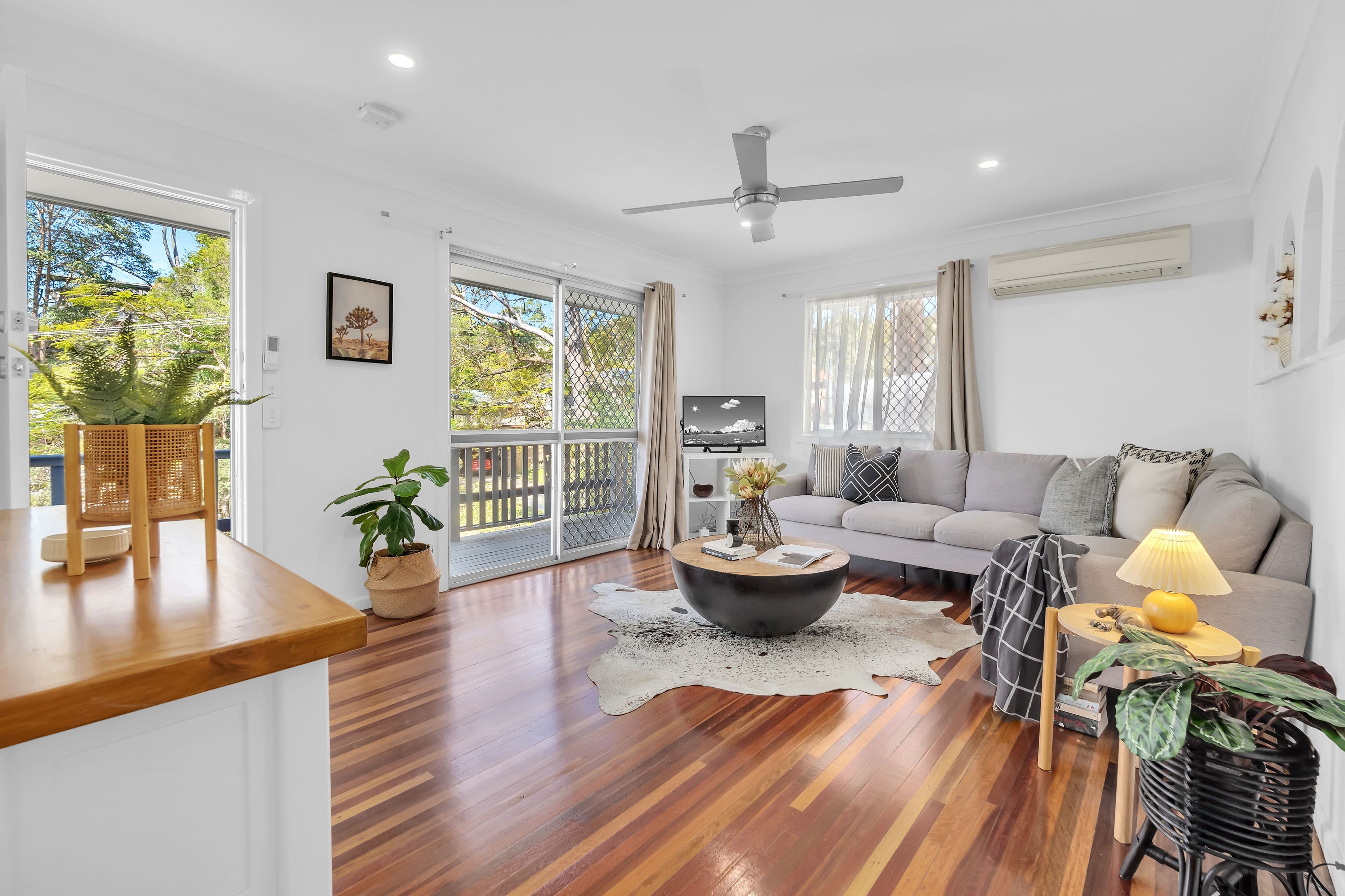22 Yeerinbool Court, Arana Hills QLD 4054, Arana Hills - Thumbnail 2