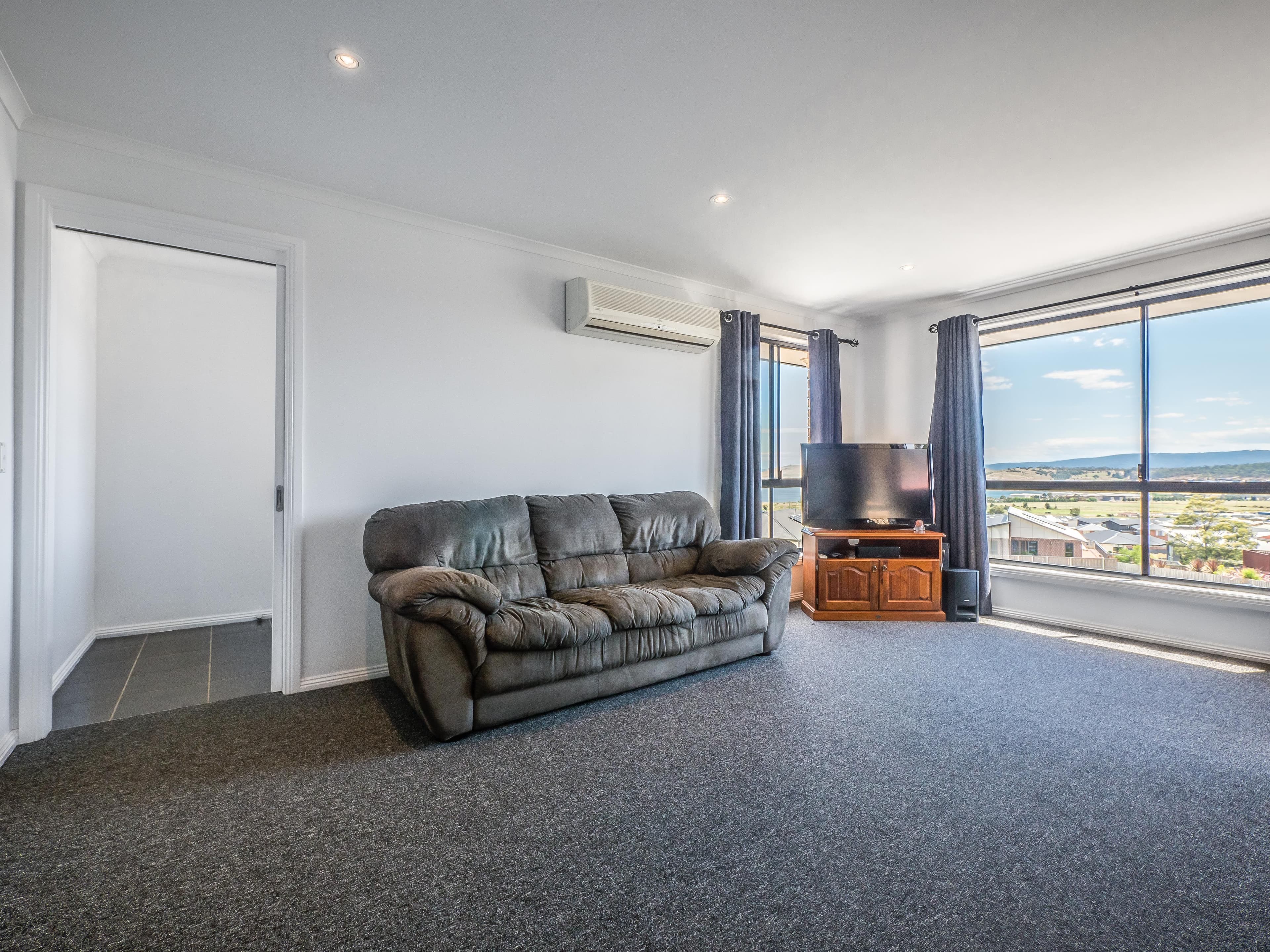 100 Oakdowns Parade, Oakdowns TAS 7019, Oakdowns - Thumbnail 5