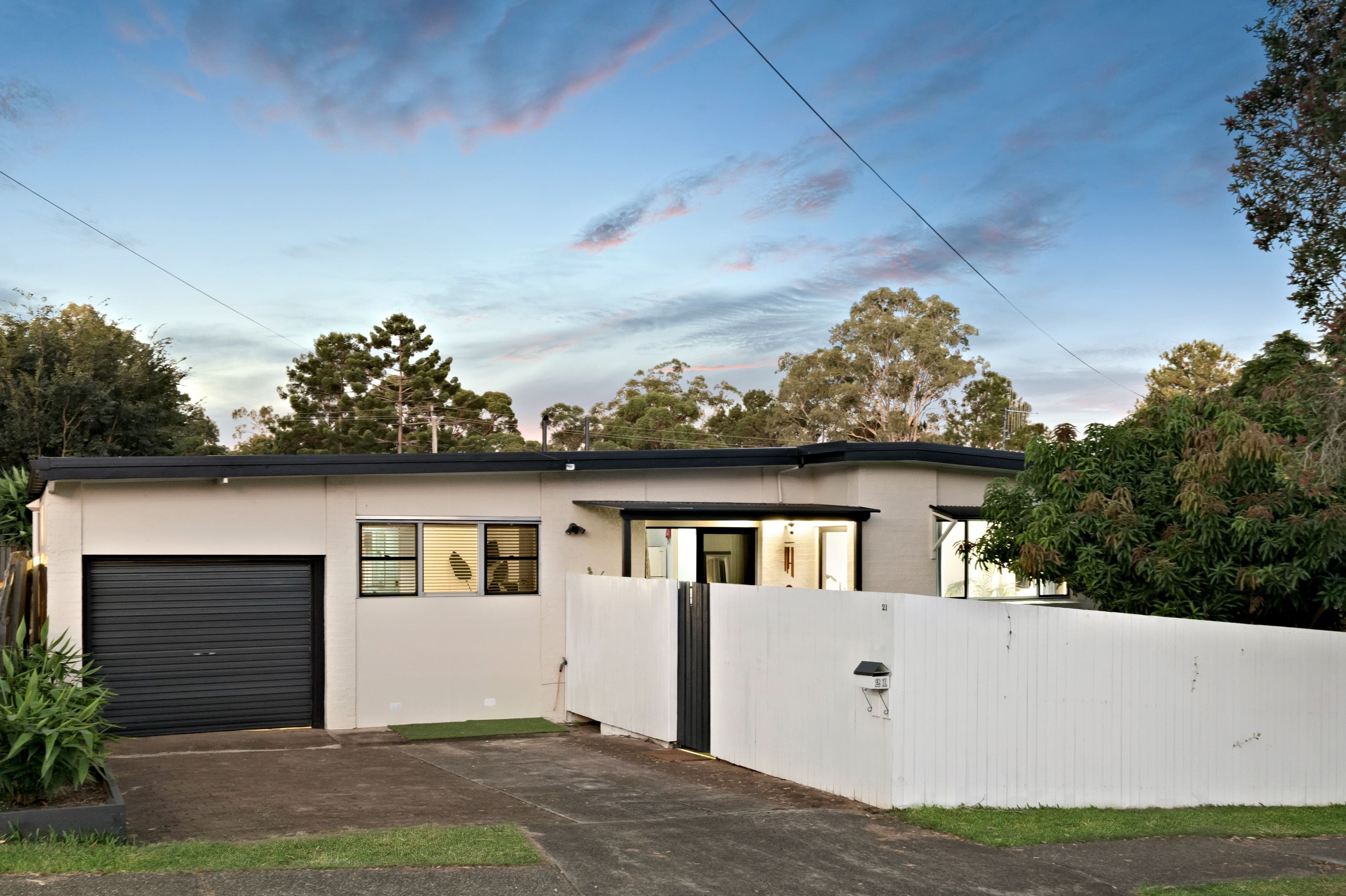 21 Veronica Avenue, Daisy Hill QLD 4127, Daisy Hill - Image 1