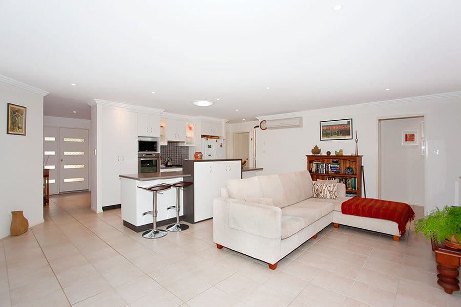 20 Kingfisher Drive, Highfields QLD 4352, Highfields - Thumbnail 4