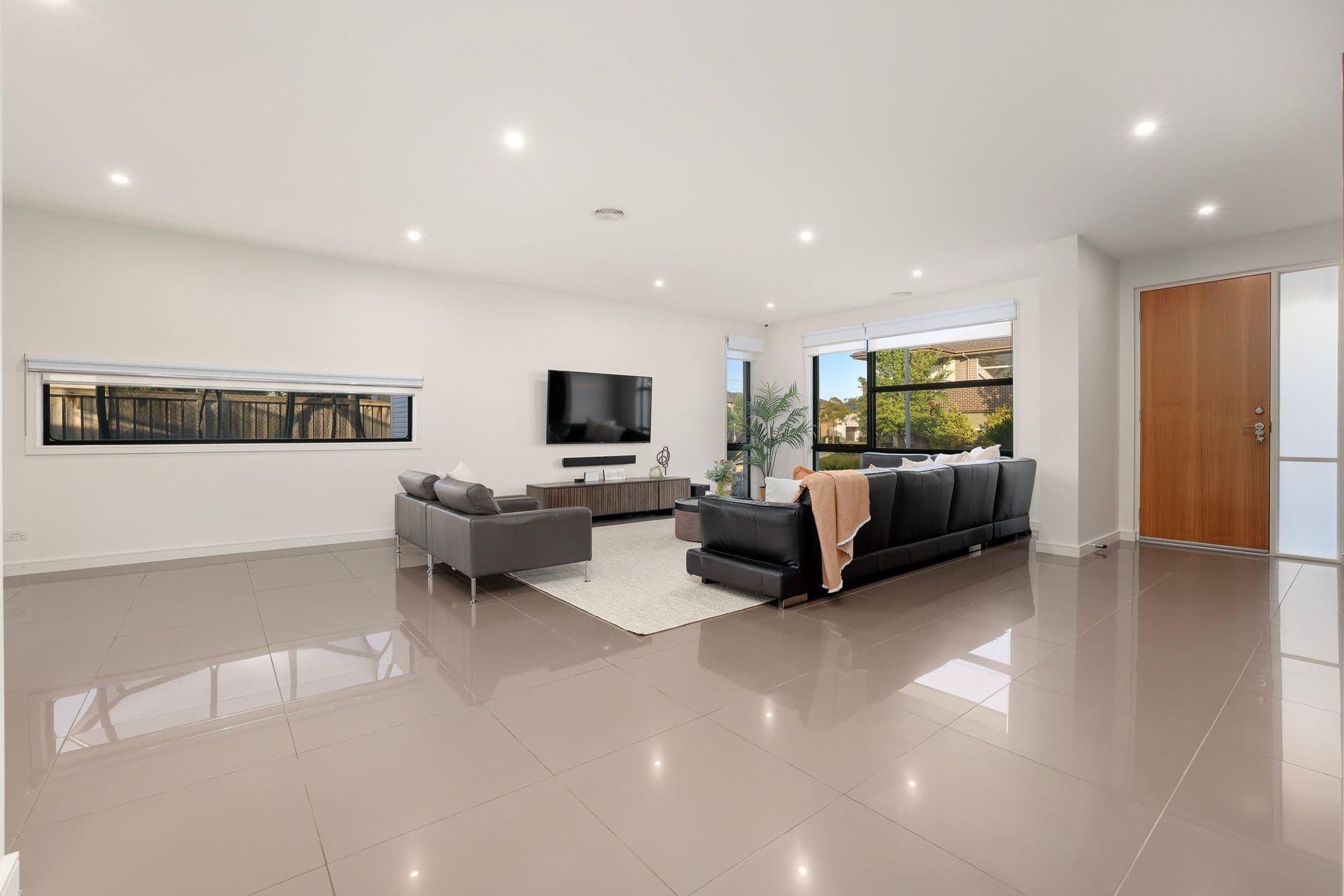2 Excelsior Circuit, Mulgrave VIC 3170, Mulgrave - Thumbnail 2