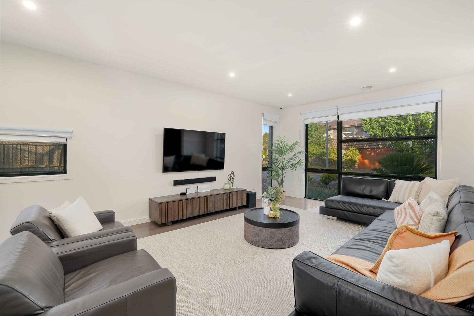 2 Excelsior Circuit, Mulgrave VIC 3170, Mulgrave - Thumbnail 3