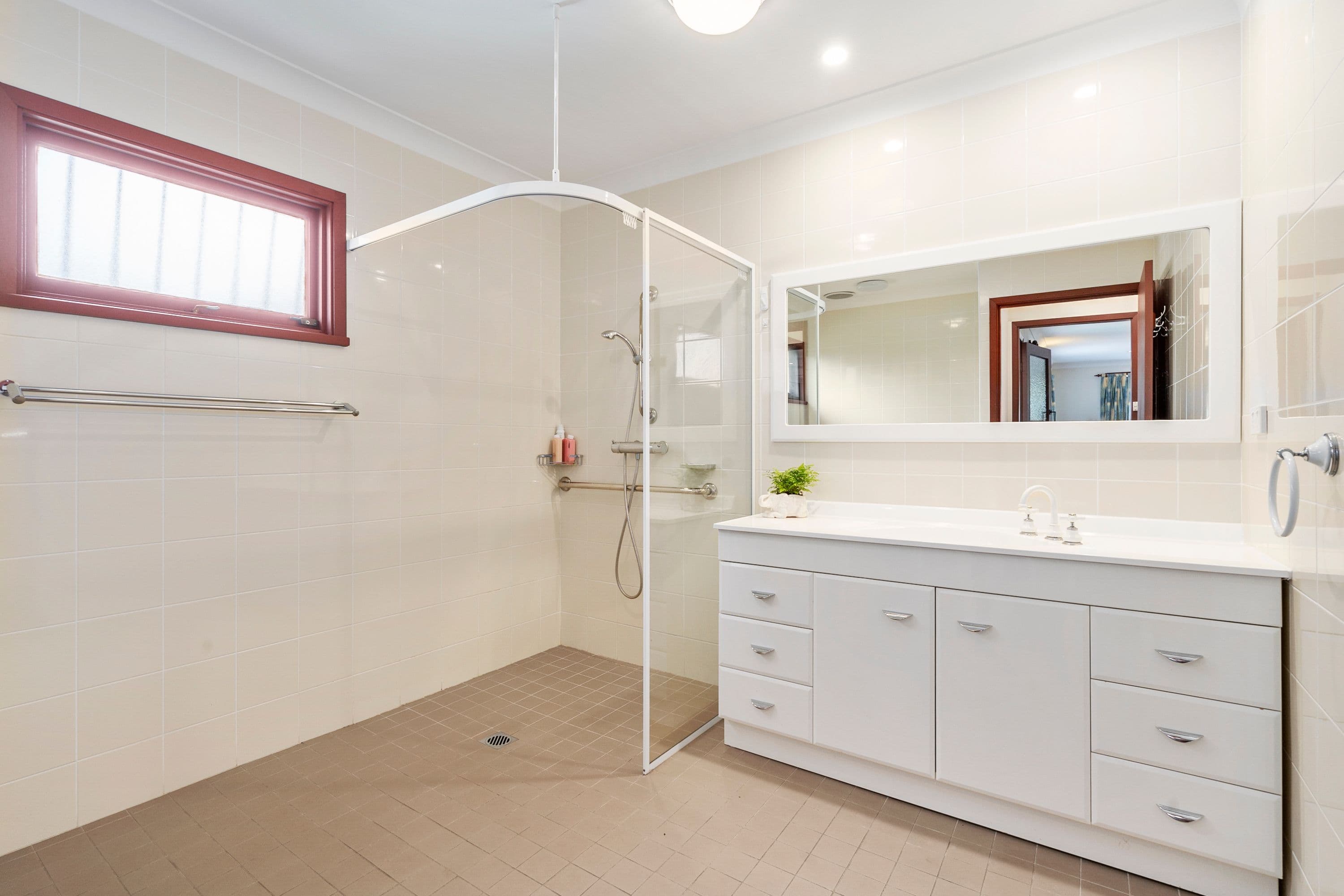 1 Zarlee Street, Fairfield West - Thumbnail 6