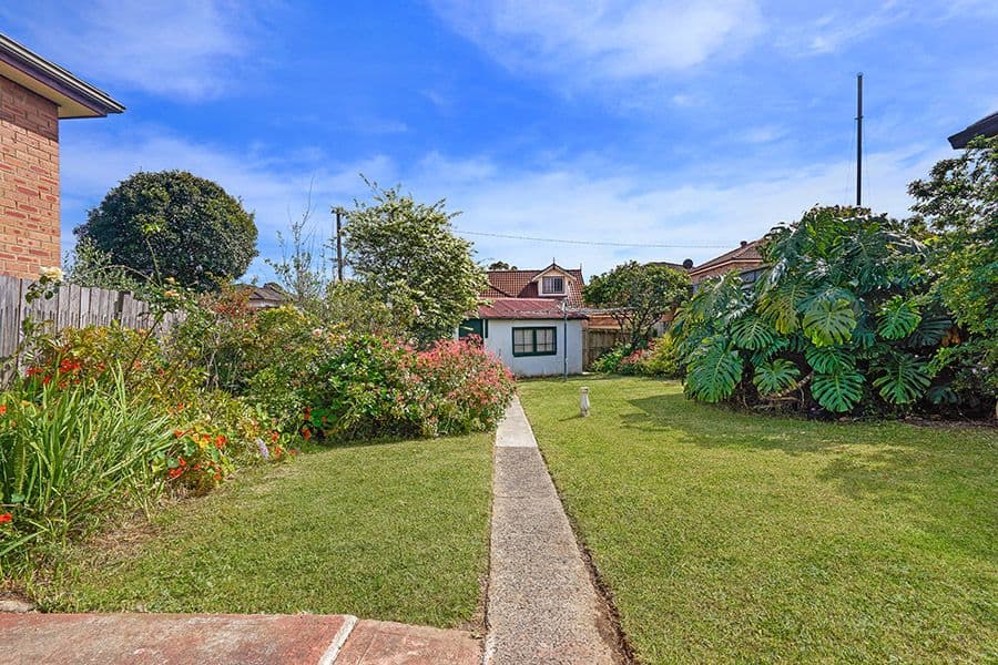 11 Macgregor Street, Croydon - Thumbnail 6