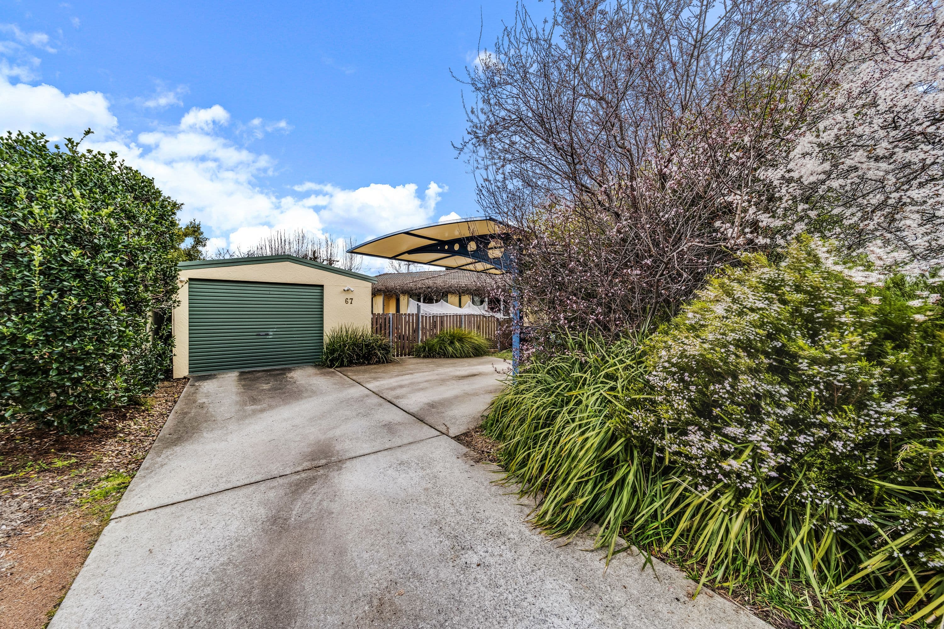67 Armstrong Crescent, Holt ACT 2615, Holt - Thumbnail 2
