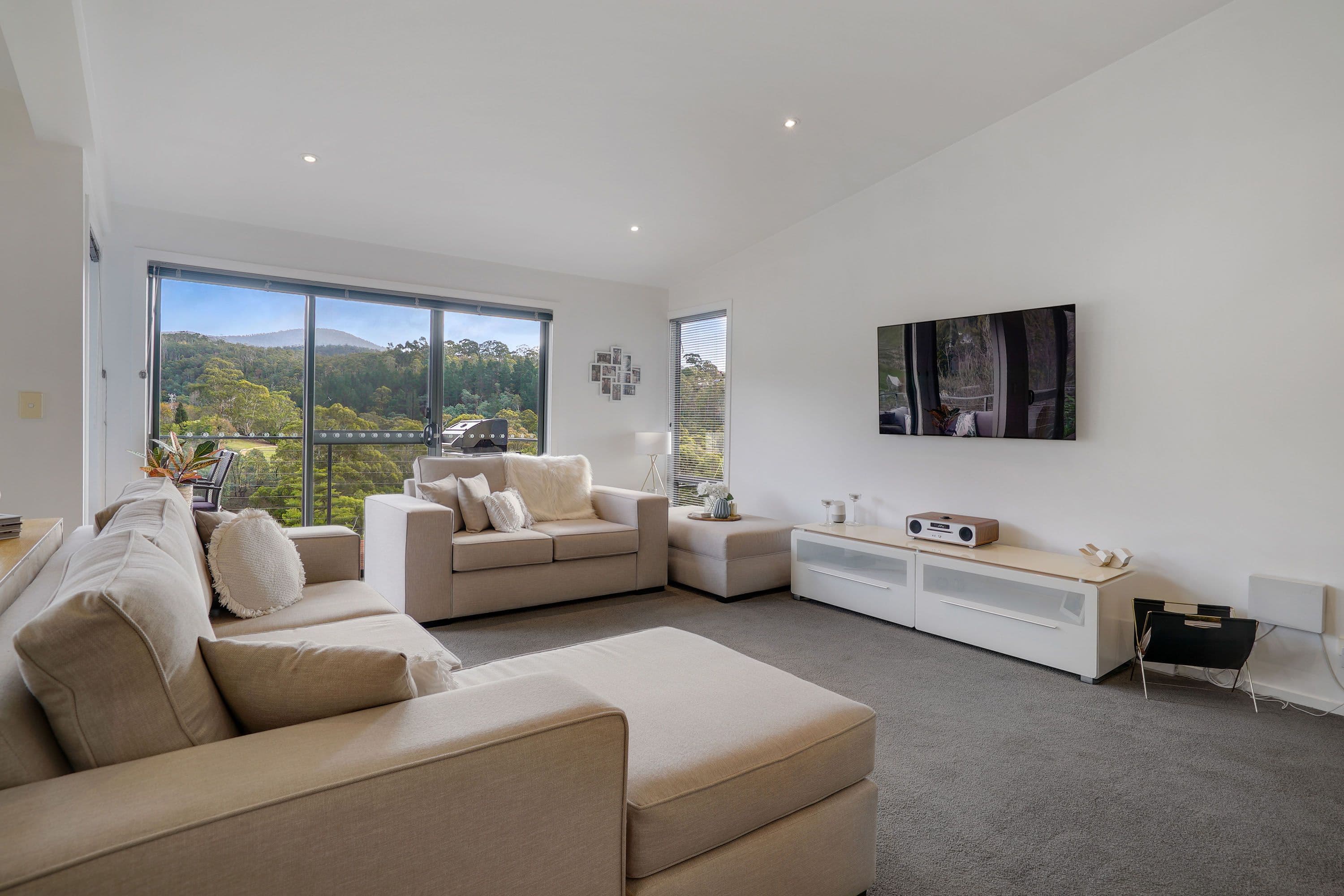 30 Shirley Boulevard, Lenah Valley TAS 7008, Lenah Valley - Image 1