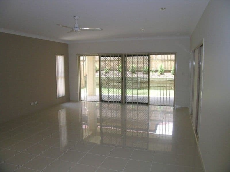 9 Uluru Place, FOREST LAKE QLD 4078, Forest Lake - Thumbnail 3