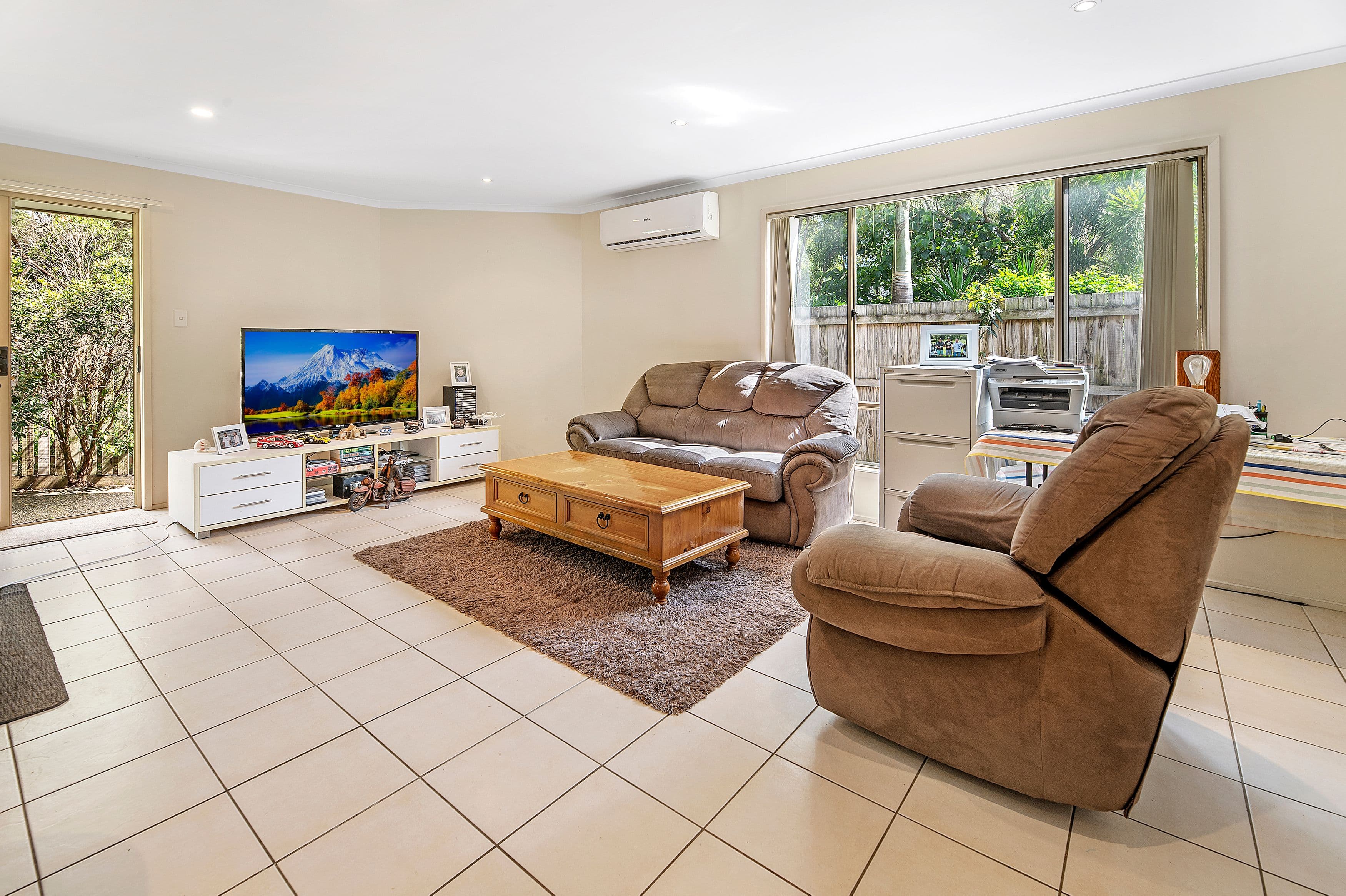 15 Freestone Drive, Upper Coomera QLD 4209, Upper Coomera - Thumbnail 4