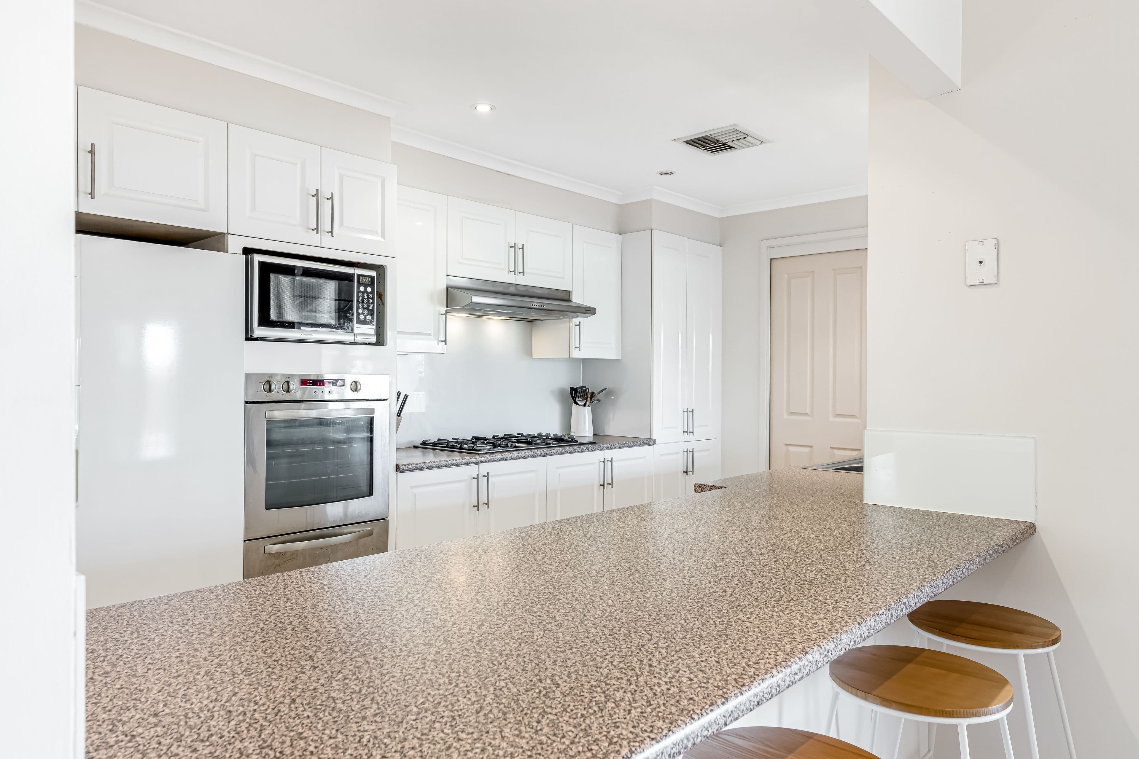 26 Sanderling Street, Hinchinbrook NSW 2168, Hinchinbrook - Thumbnail 4