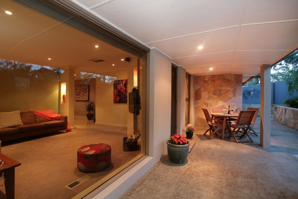 27 ANGELICA Crescent, CROYDON HILLS VIC 3136, Croydon Hills - Thumbnail 2
