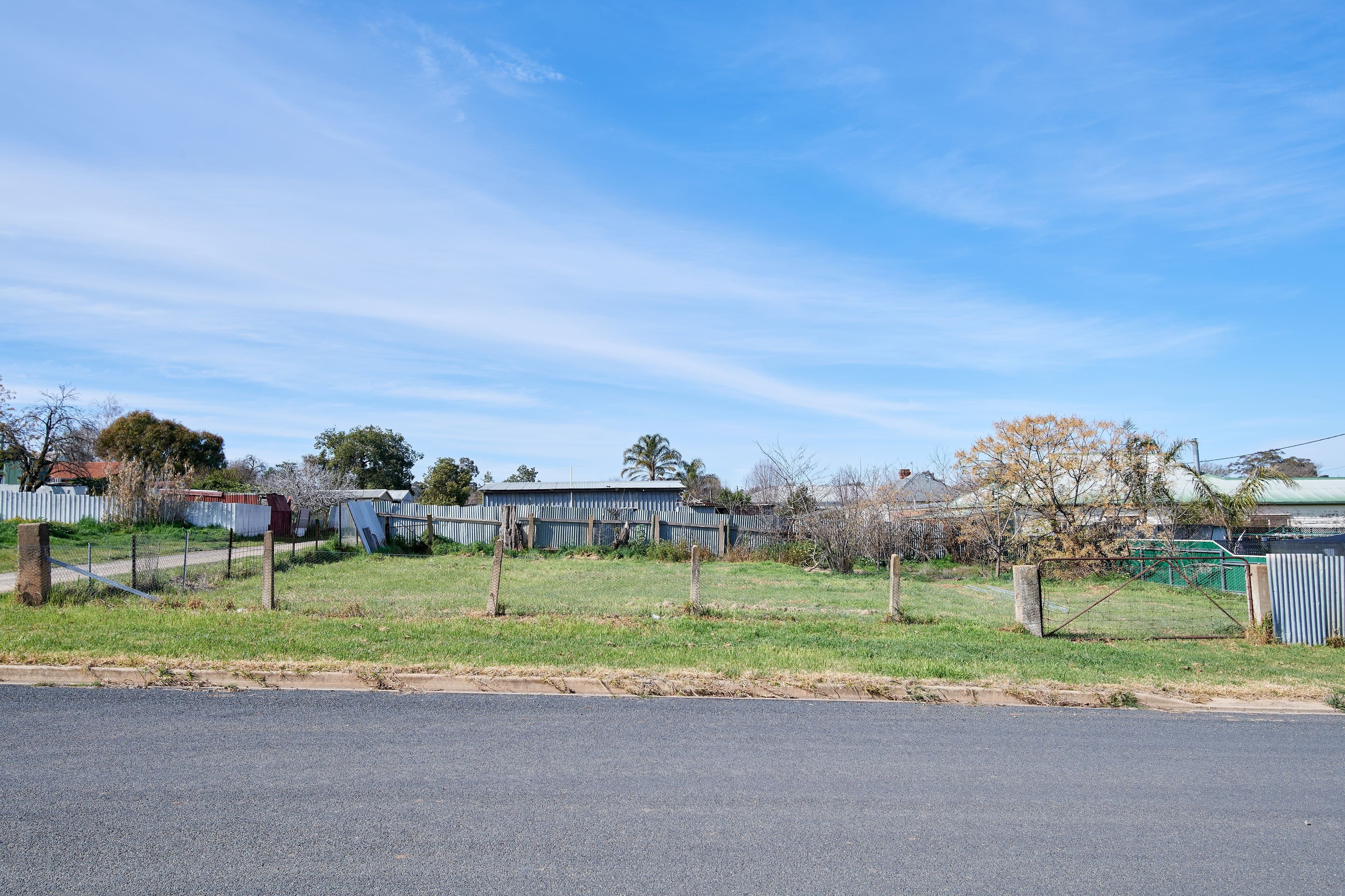 11 Duke Street, Junee NSW 2663, Junee - Thumbnail 2