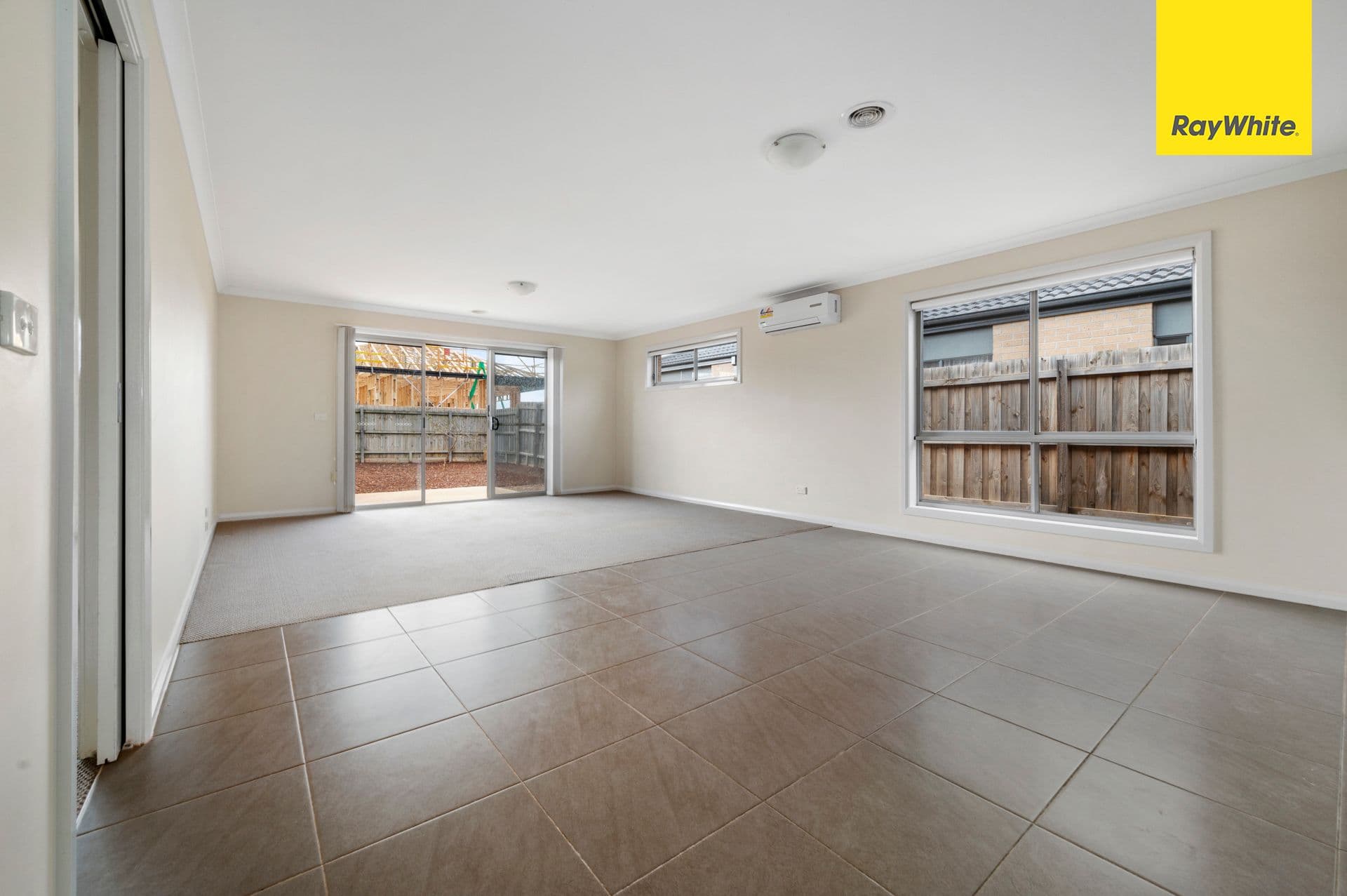 10 Robinson Drive, WEIR VIEWS VIC 3338, Weir Views - Thumbnail 2