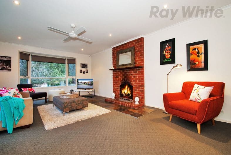14 BAKER Road, BAYSWATER NORTH VIC 3153, Bayswater North - Thumbnail 2