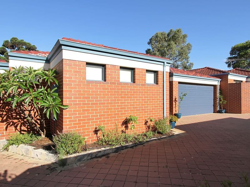 37 Eastdene Circle, NOLLAMARA WA 6061, Nollamara - Thumbnail 2