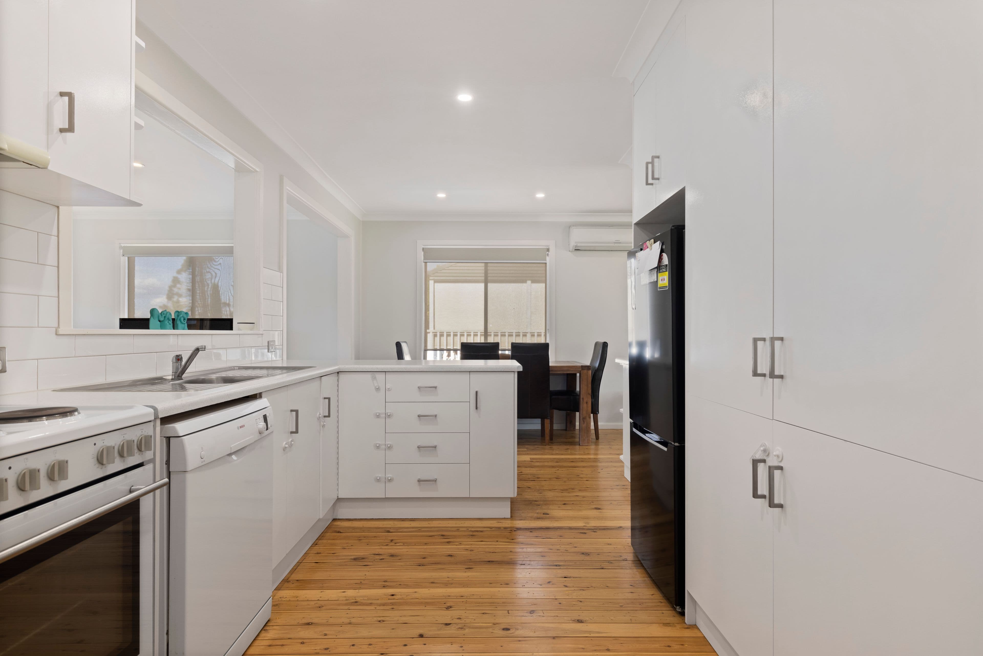 117 Rossi Street, Yass NSW 2582, Yass - Thumbnail 2