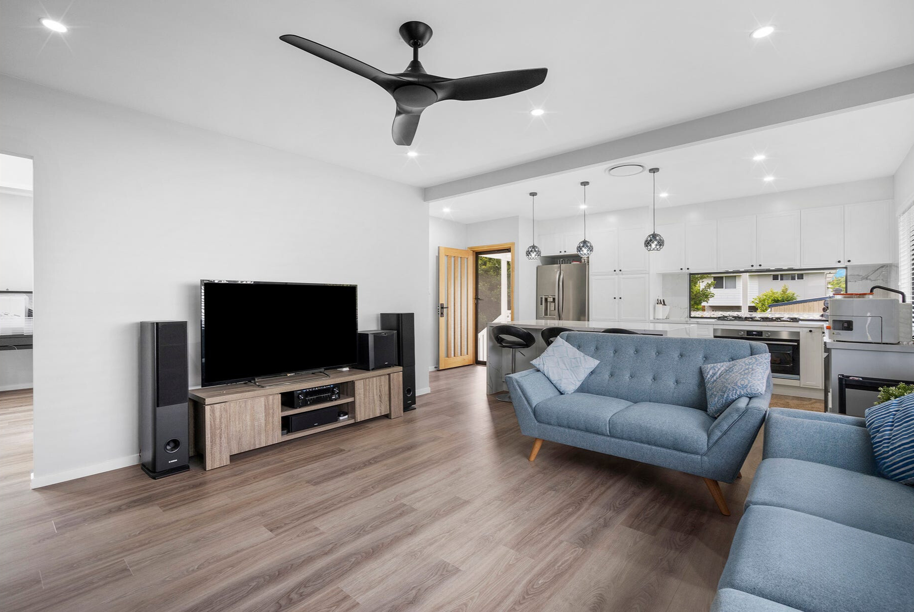 27 Zetland Street, Upper Mount Gravatt QLD 4122, Upper Mount Gravatt - Thumbnail 2
