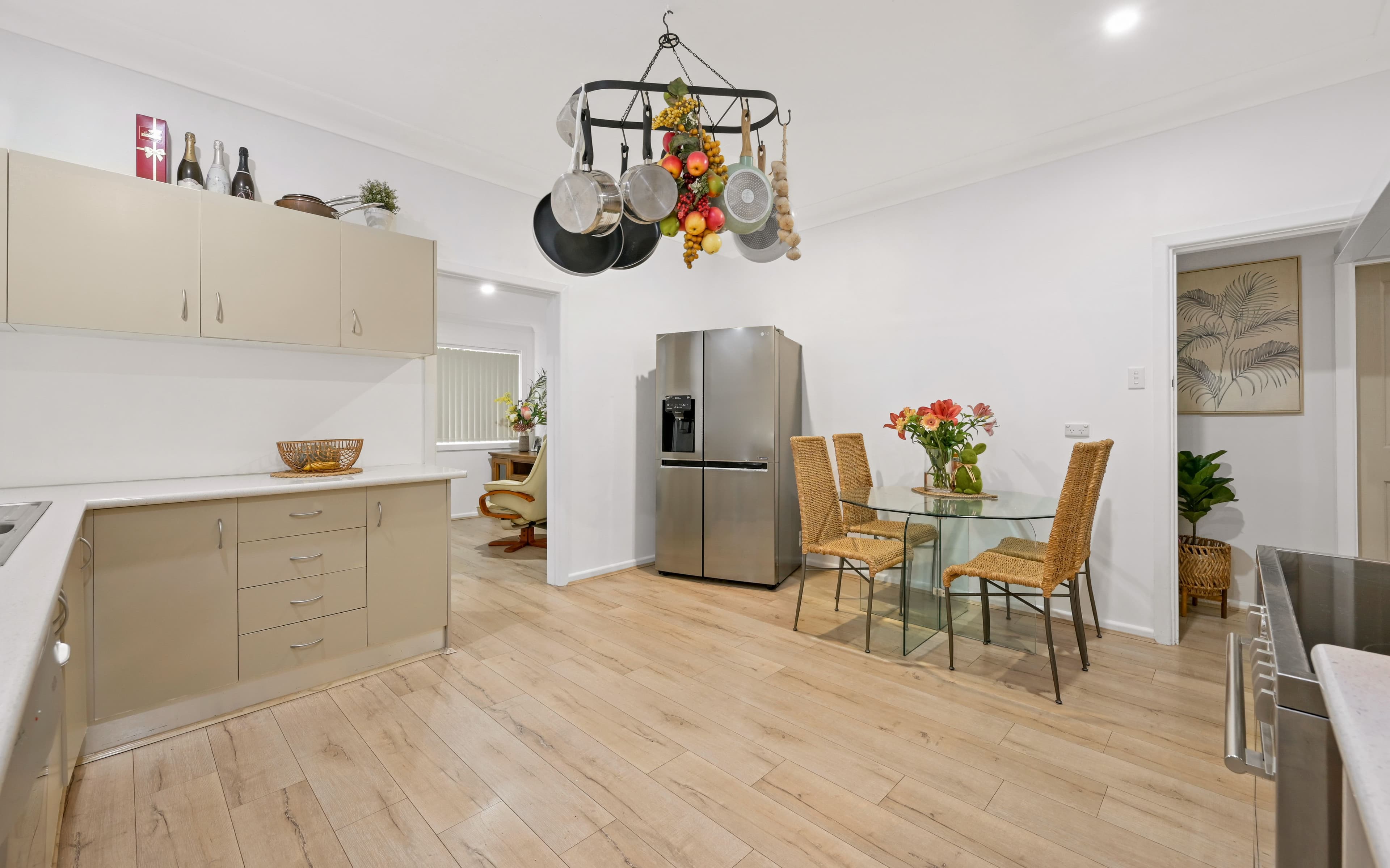 15 Gloucester Street, Macquarie Fields NSW 2564, Macquarie Fields - Thumbnail 4