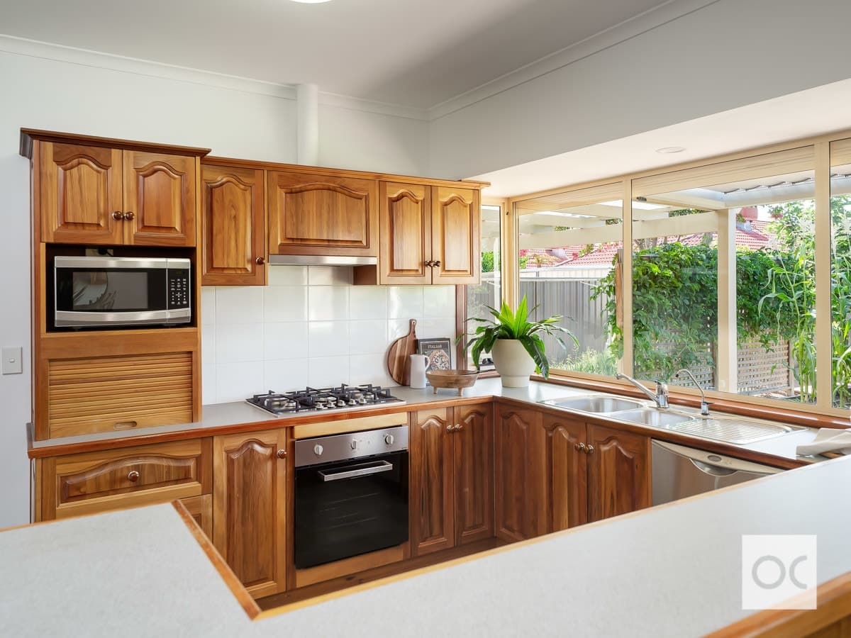 13 Angus Court, Henley Beach - Thumbnail 8