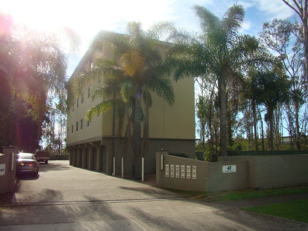 24 North Quay Circuit, Hope Island QLD 4212, Hope Island - Thumbnail 2