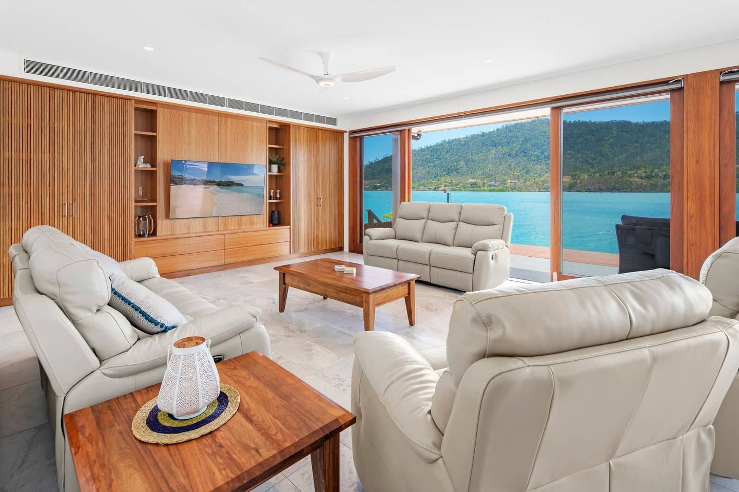 14 The Cove, Airlie Beach QLD 4802, Airlie Beach - Thumbnail 2