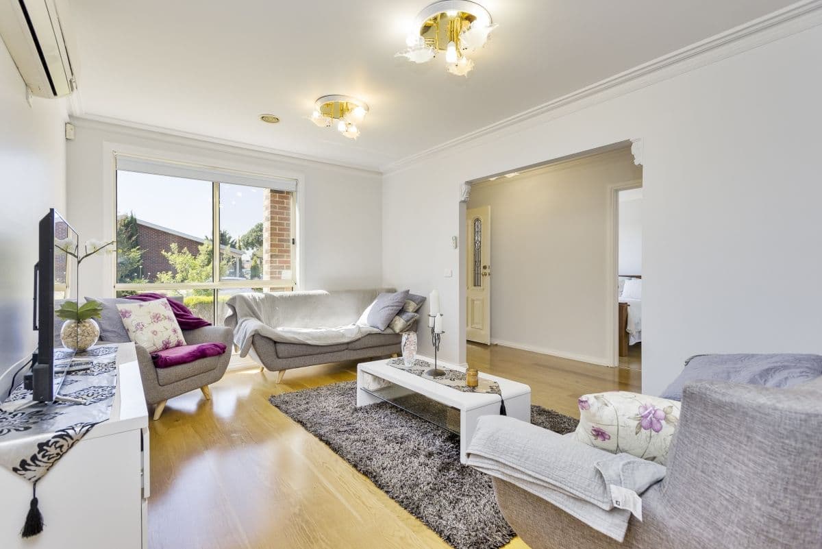 28 Mirabella Close, Werribee VIC 3030, Werribee - Thumbnail 2