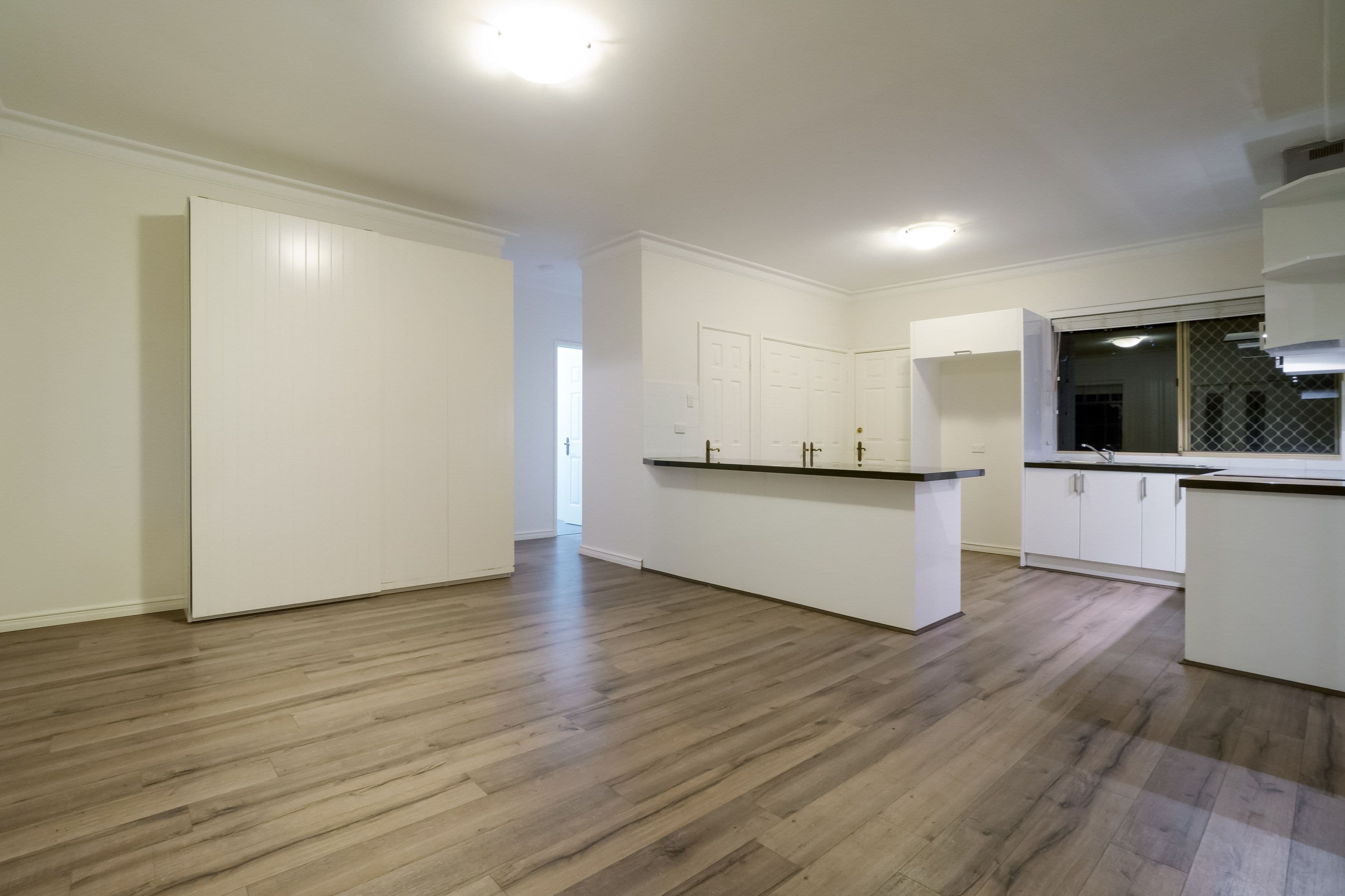 106 Clifton Crescent, Inglewood WA 6052, Inglewood - Thumbnail 6