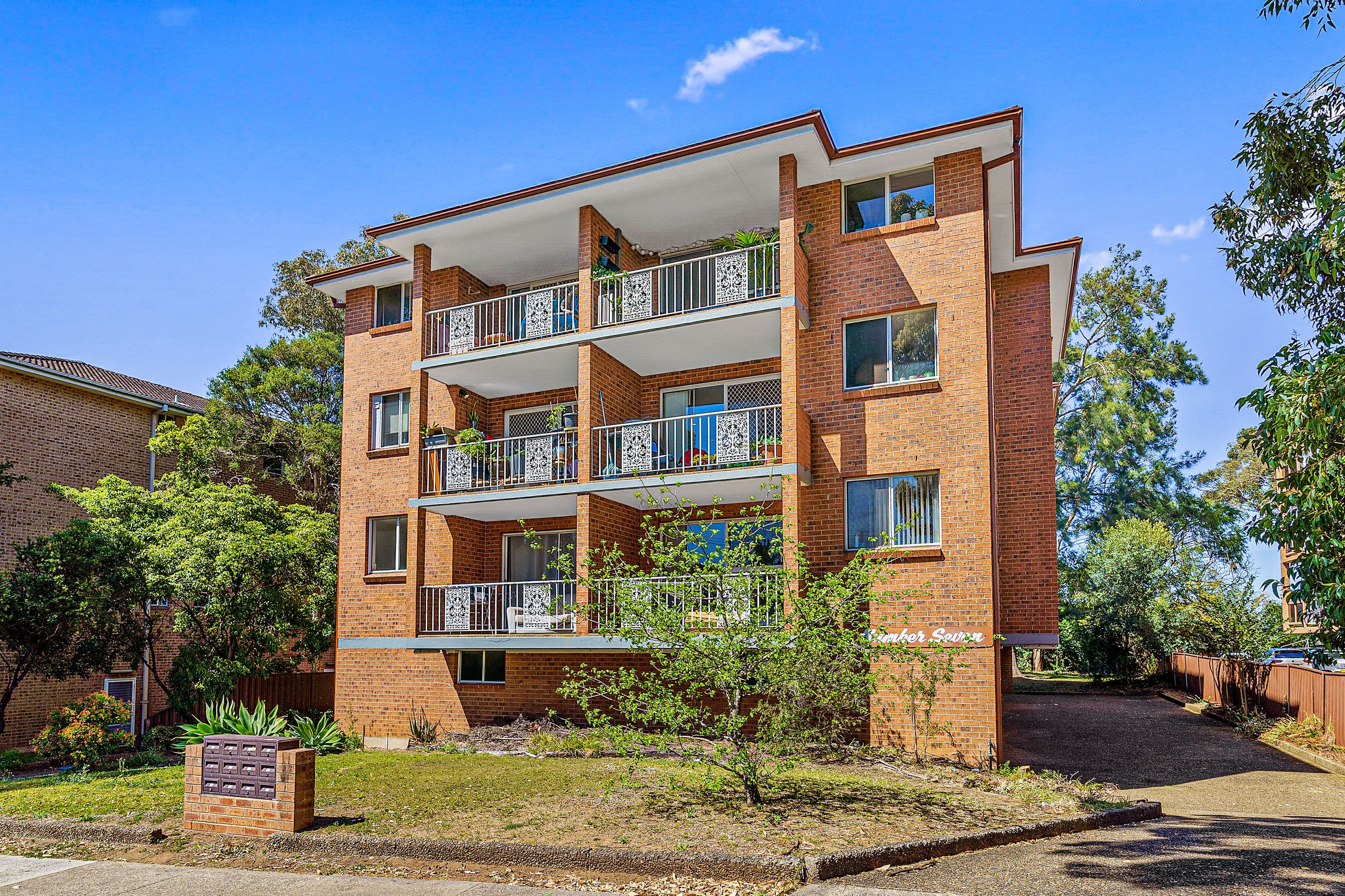 7 Victoria Avenue, Penshurst NSW 2222, Penshurst - Thumbnail 2