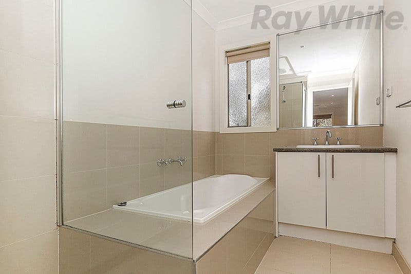 18 Harmony Drive, South Morang VIC 3752, South Morang - Thumbnail 6