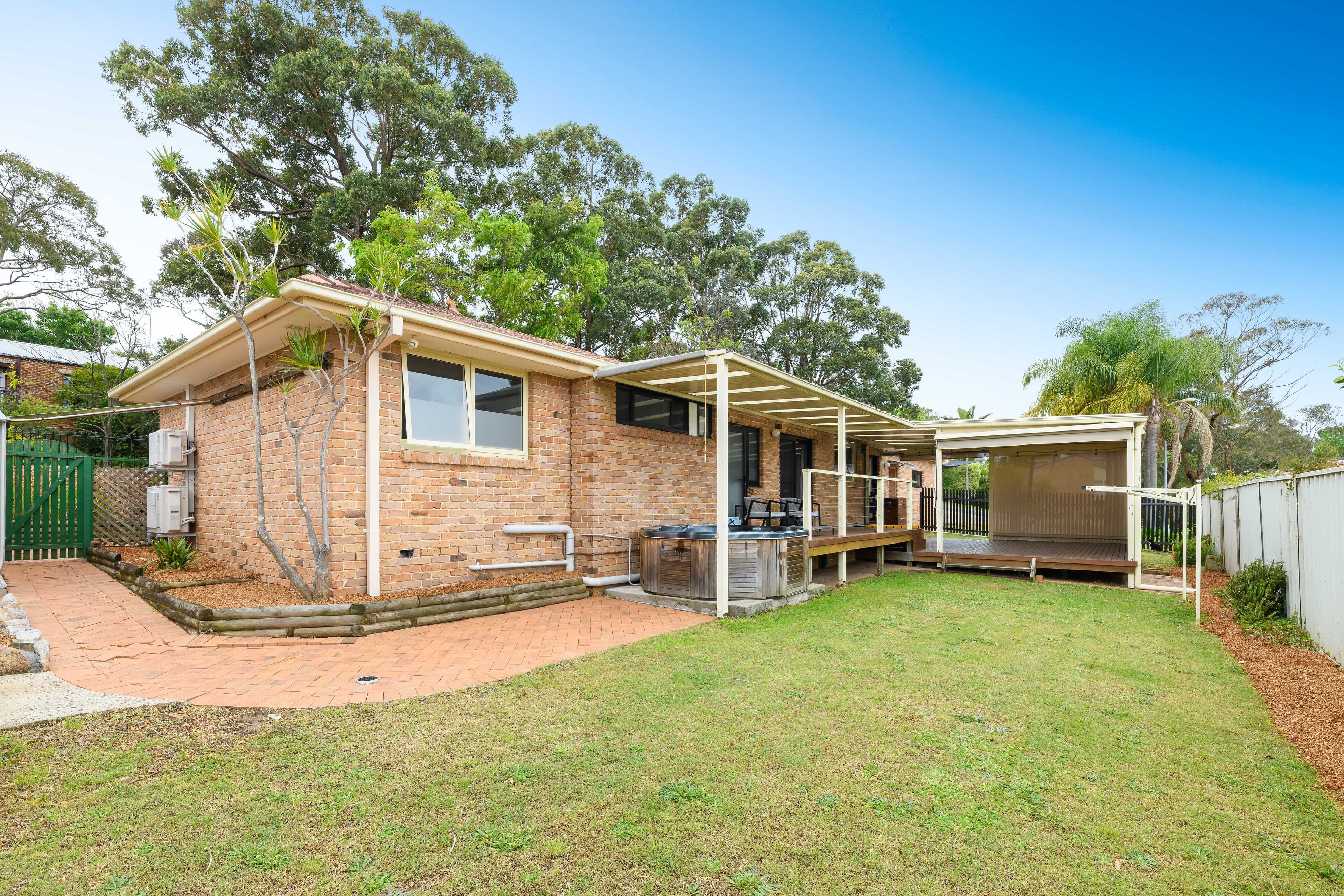 1 Bain Place, Barden Ridge NSW 2234, Barden Ridge - Thumbnail 2