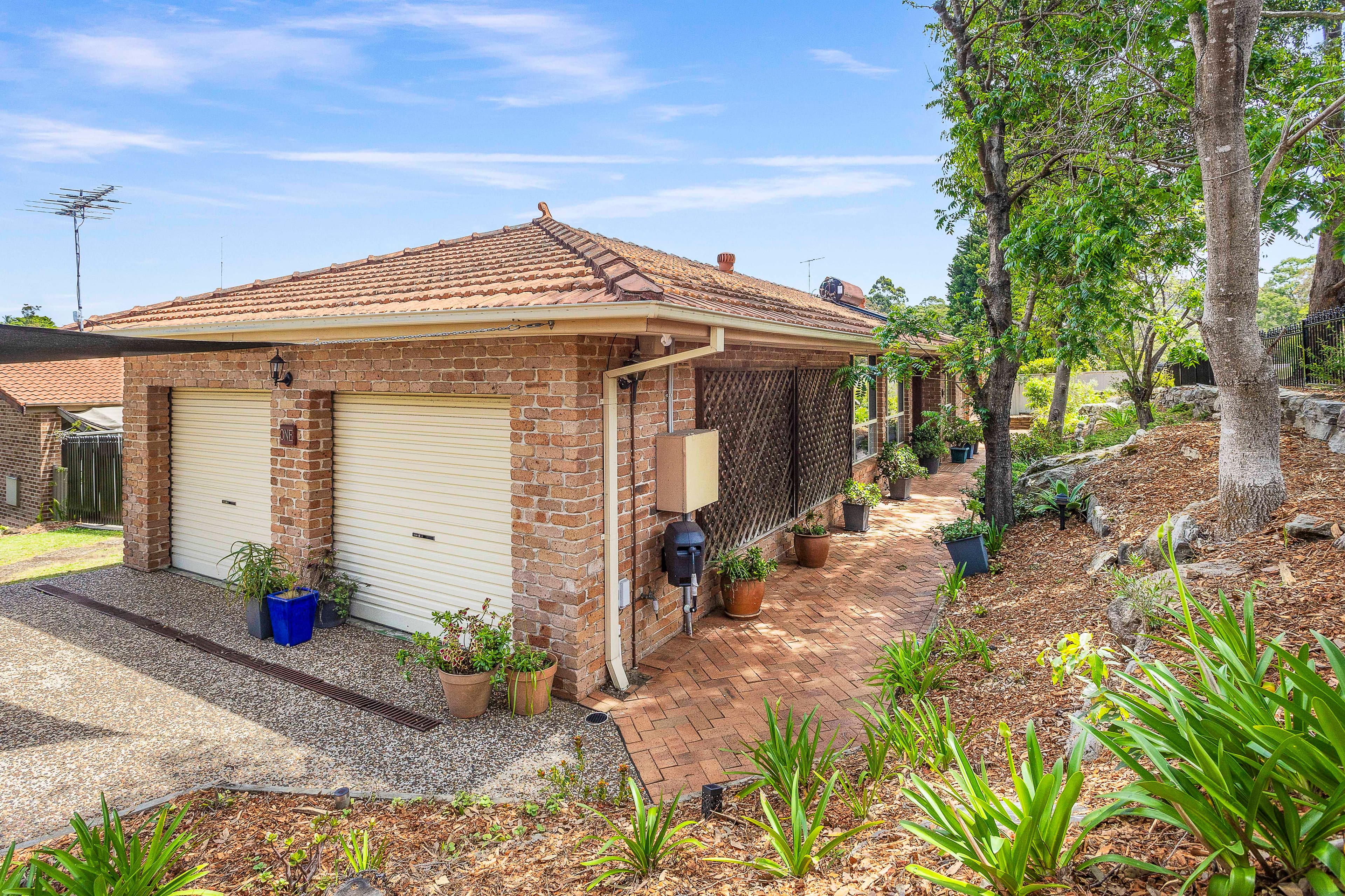 1 Bain Place, Barden Ridge NSW 2234, Barden Ridge - Thumbnail 3